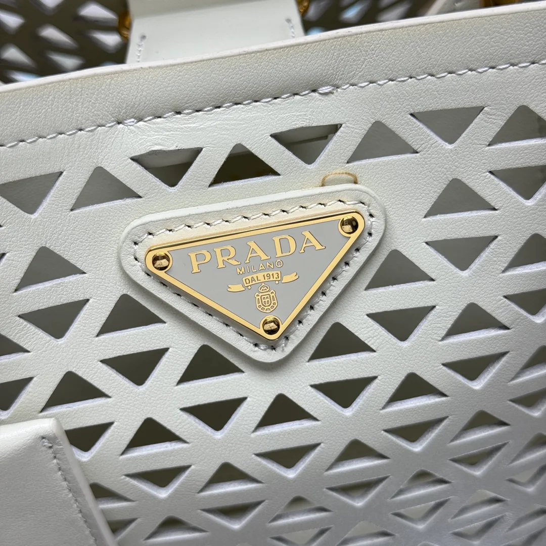 Women's Classic Handbags PRADA 18323060