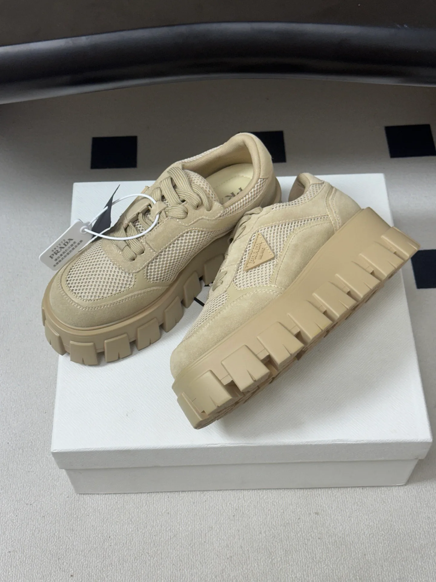 Women's Sneakers PRADA 18049585