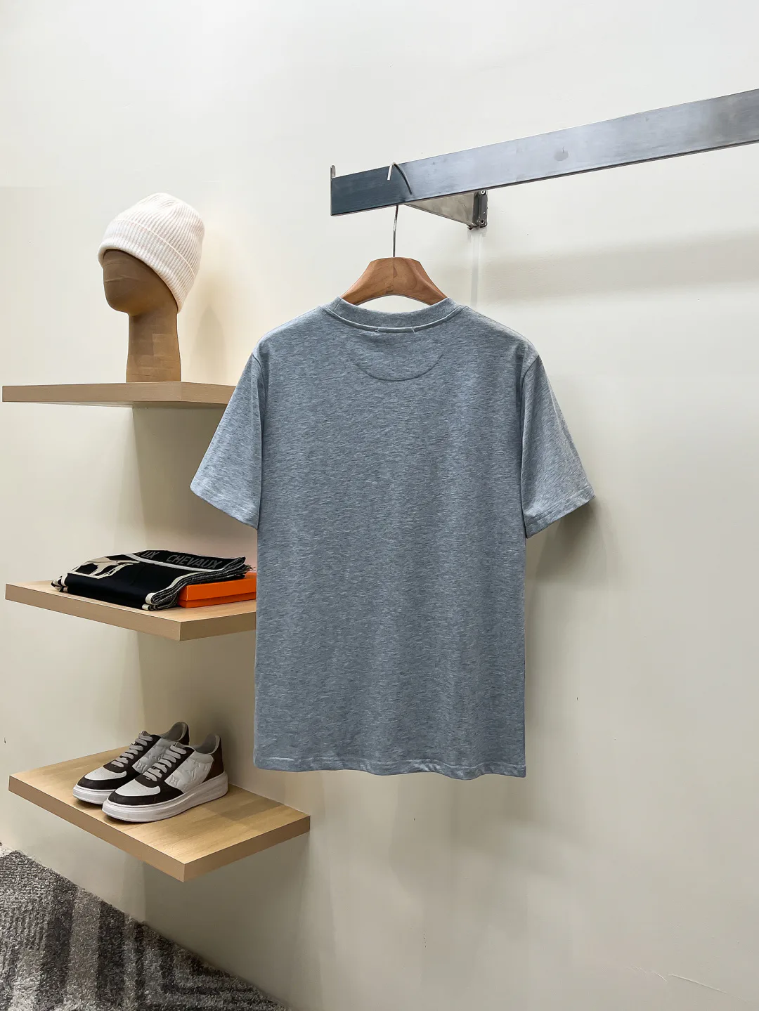 Men's T-Shirts LOUIS VUITTON 18499355