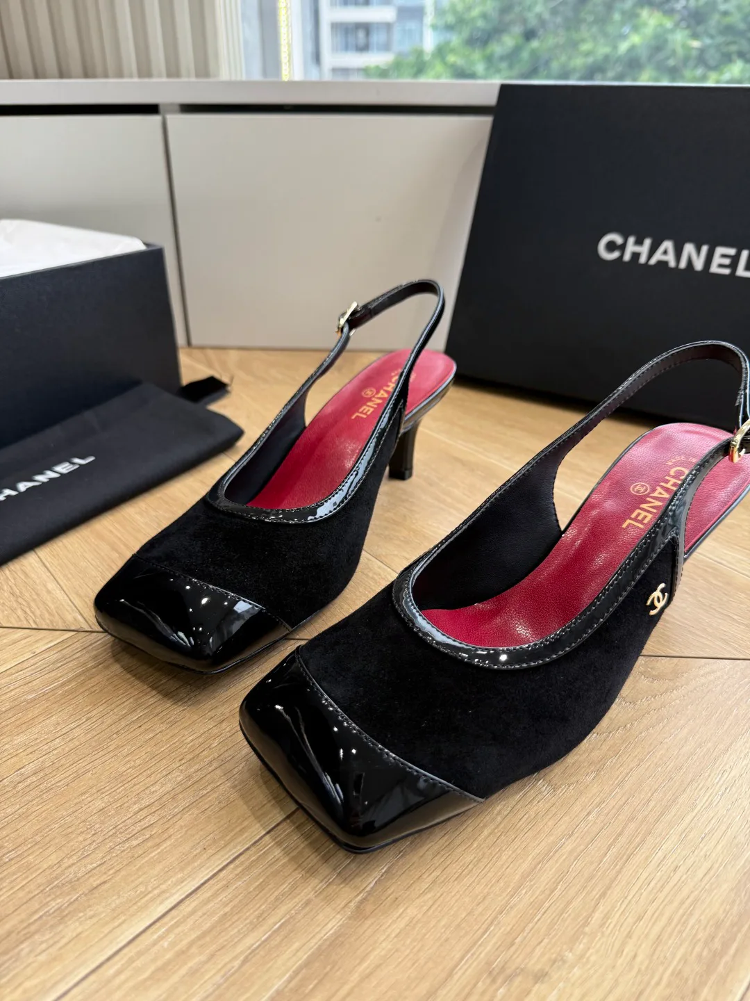 Women's Open-Toe Sandals CHANEL 17768377