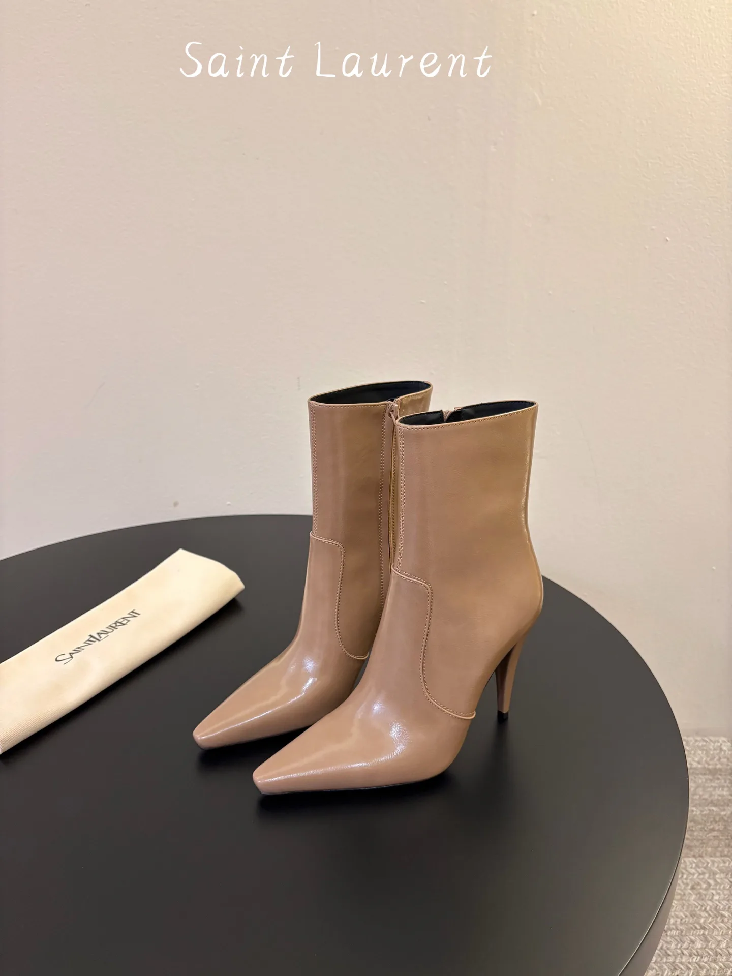 Women's Booties SAINT LAURENT 18049300