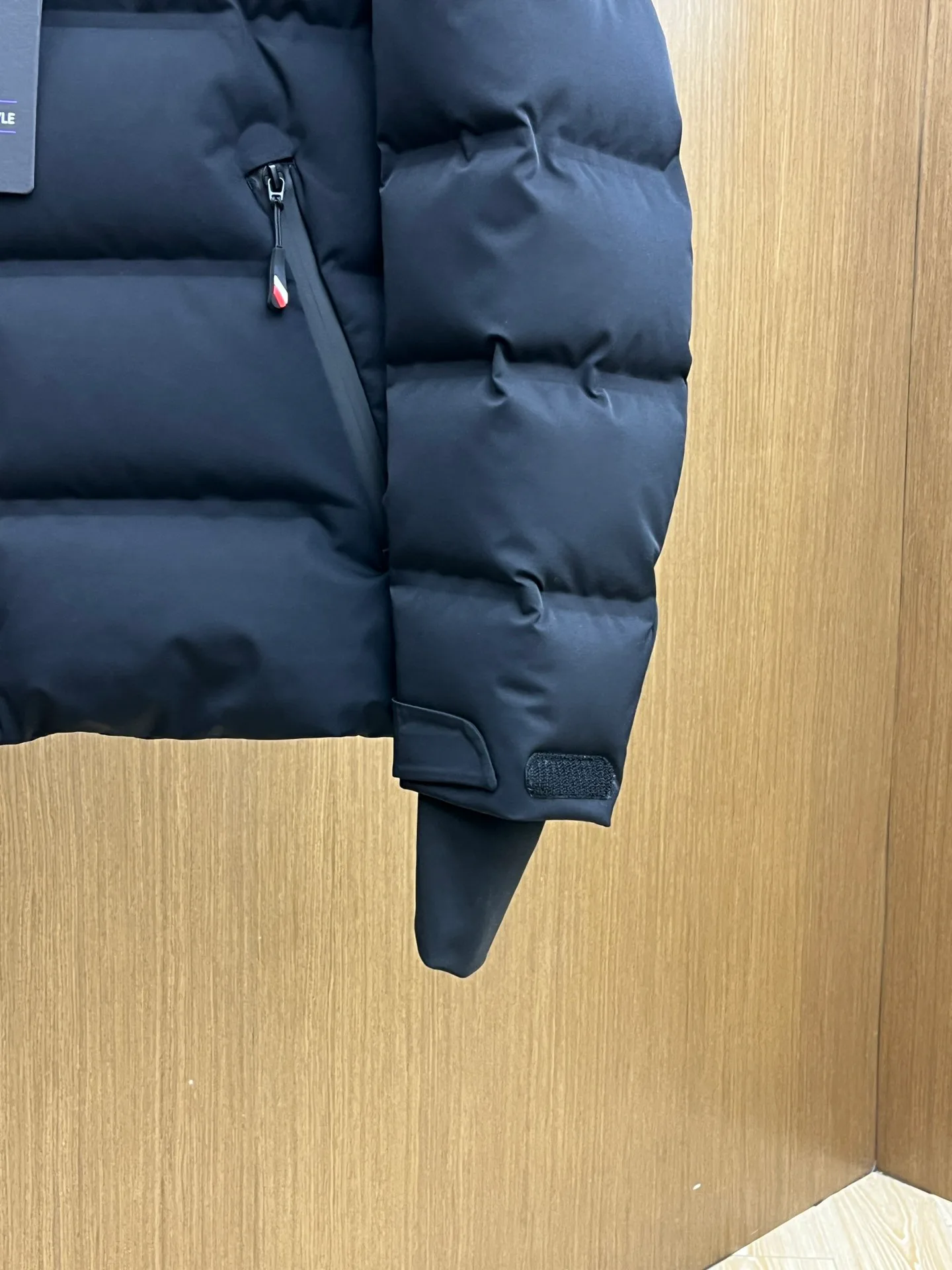 Men's Jackets And Down Jackets MONCLER 18194605