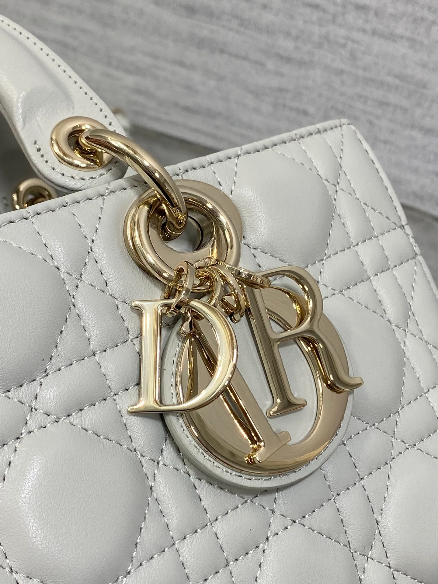 Women's Classic Handbags CHRISTIAN DIOR 17770421