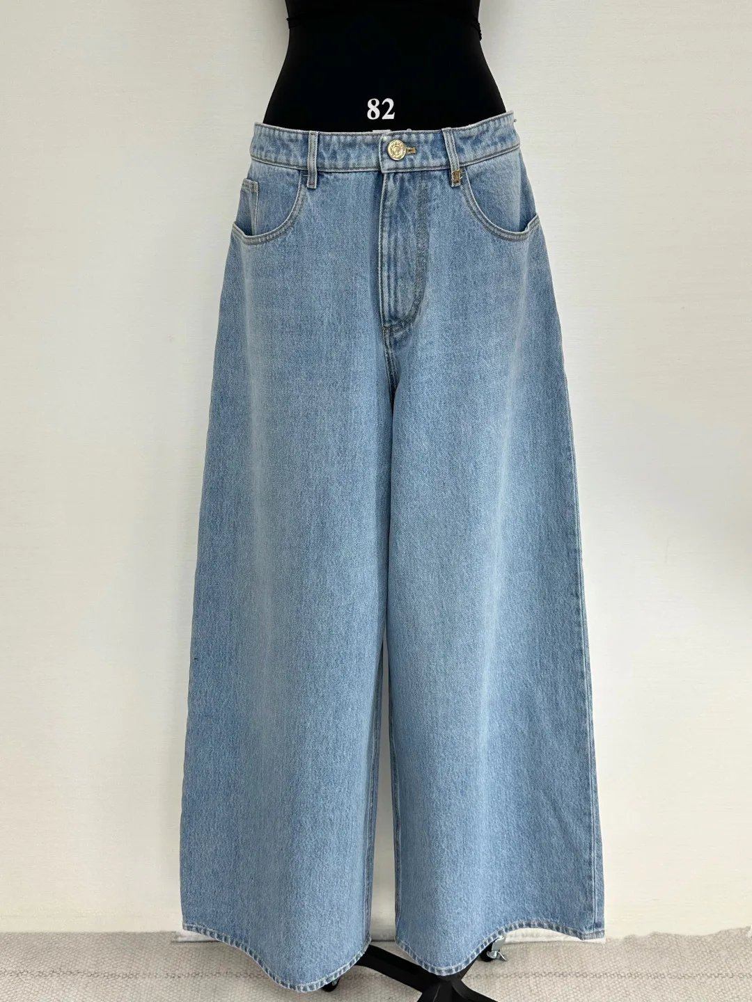Women's Jeans CHANEL 18388362