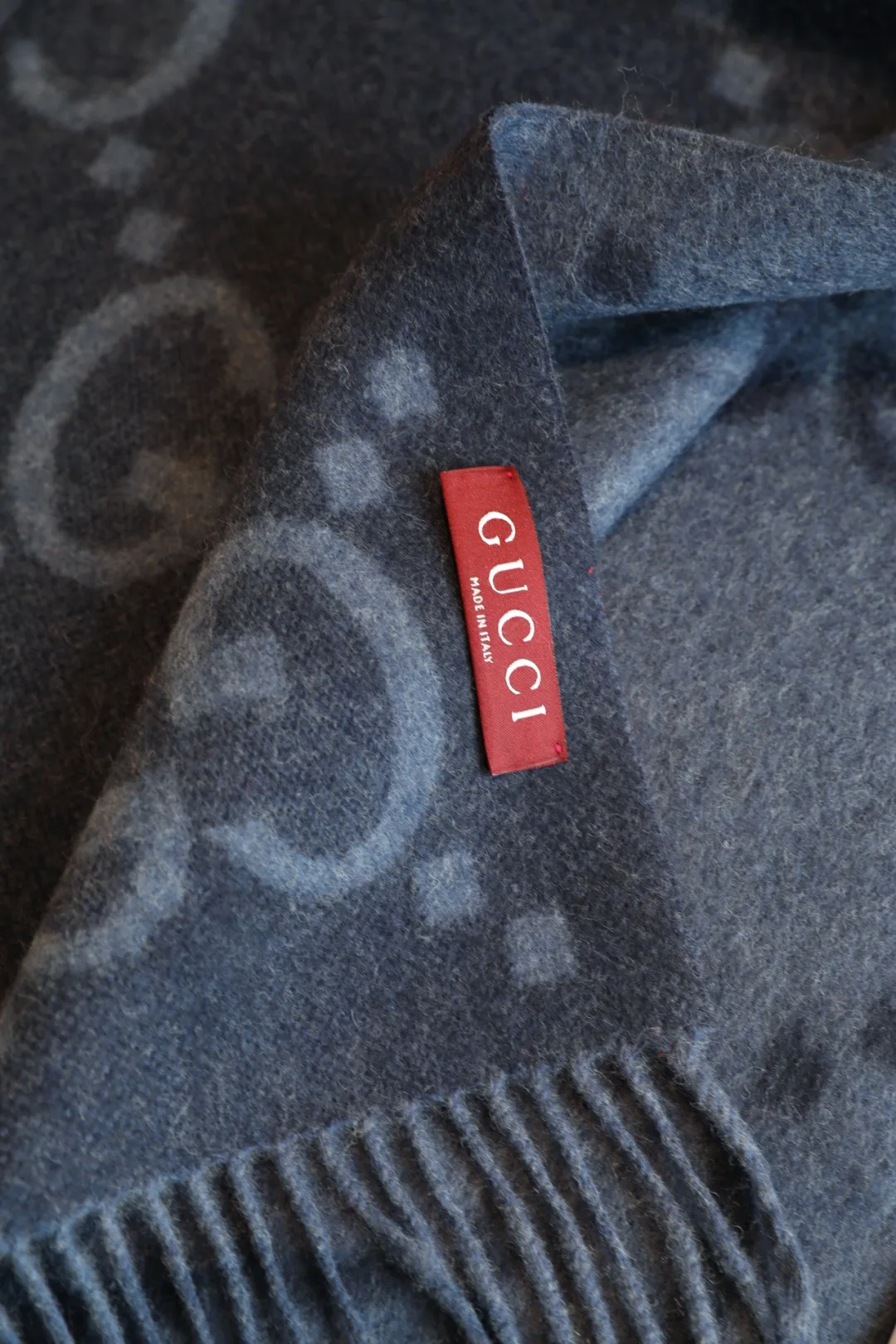 Scarves GUCCI 18265972