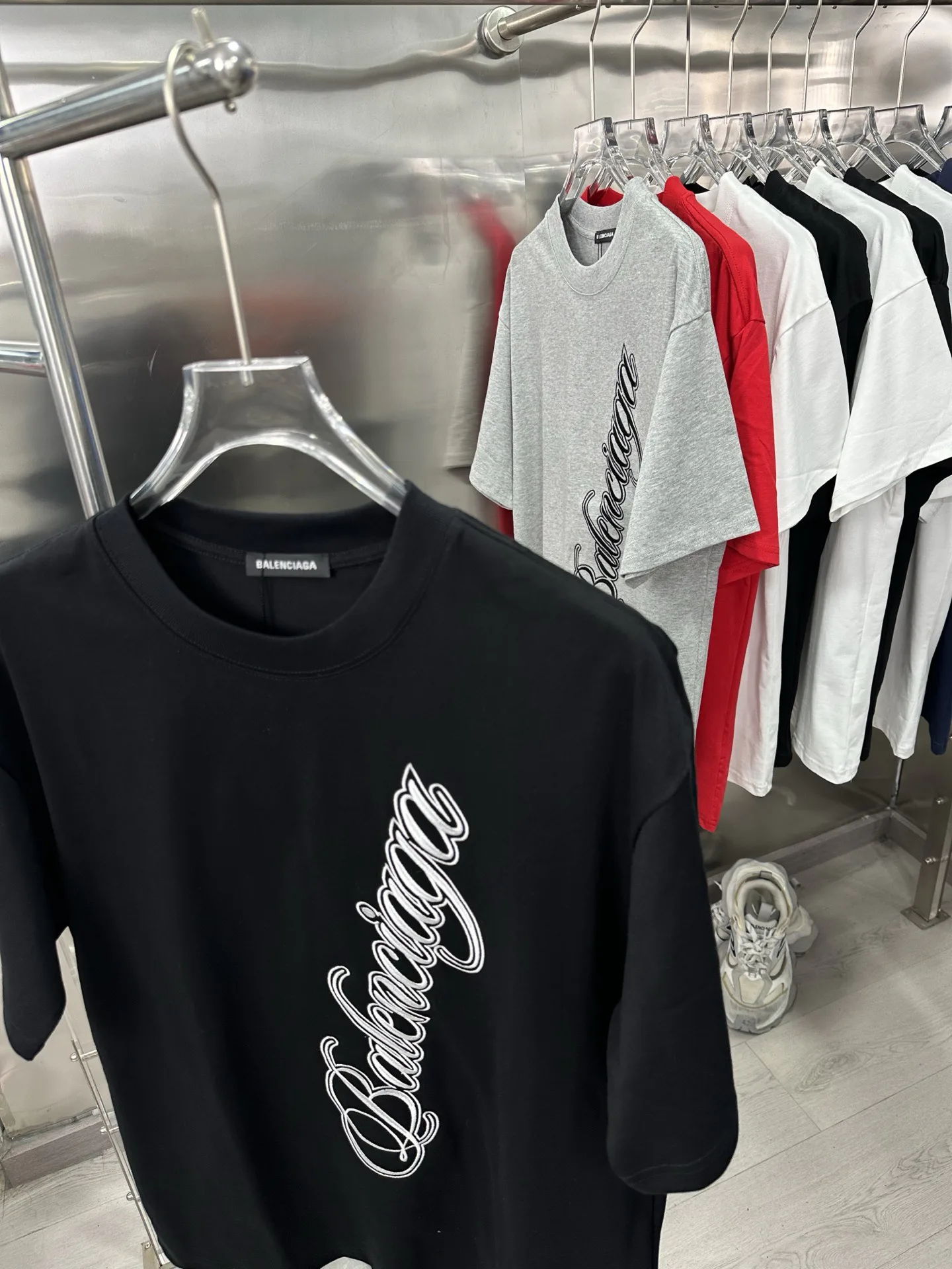 Men's T-Shirts BALENCIAGA 17728123