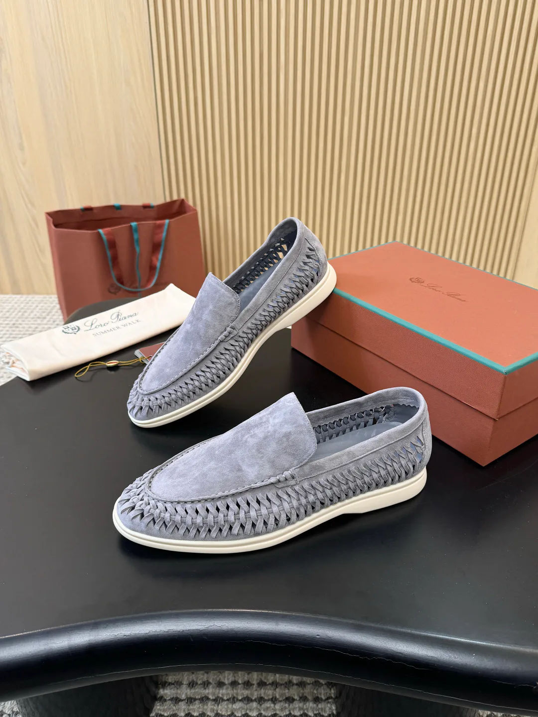 Women's Loafers And Moccasins LORO PIANA 18233086