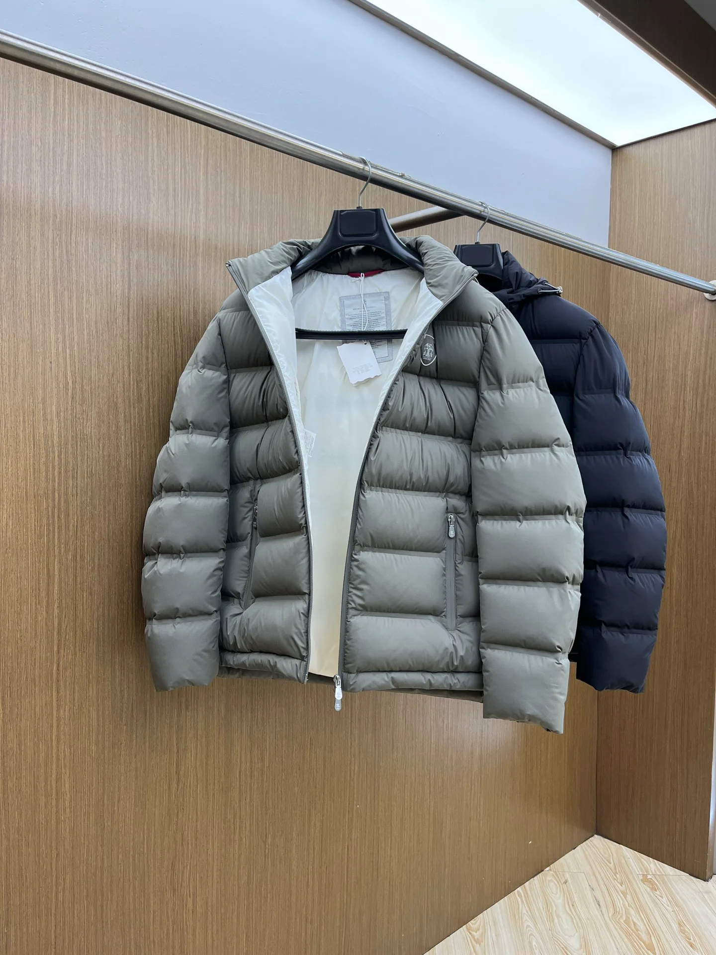 Men's Jackets And Down Jackets BRUNELLO CUCINELLI 18194602