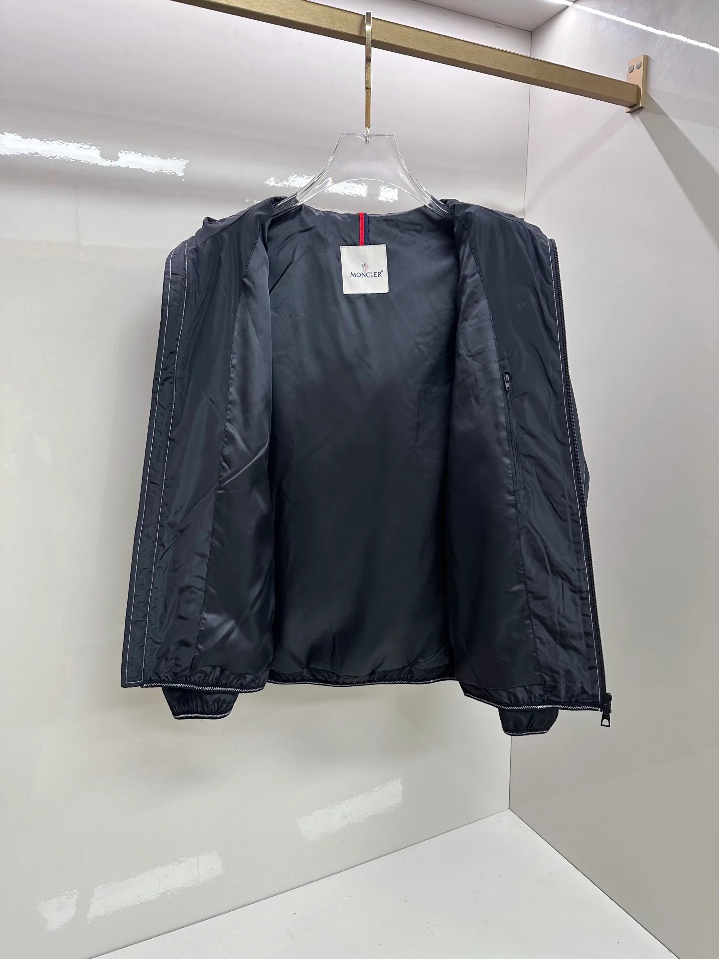 Men's Jackets And Down Jackets MONCLER 18140240