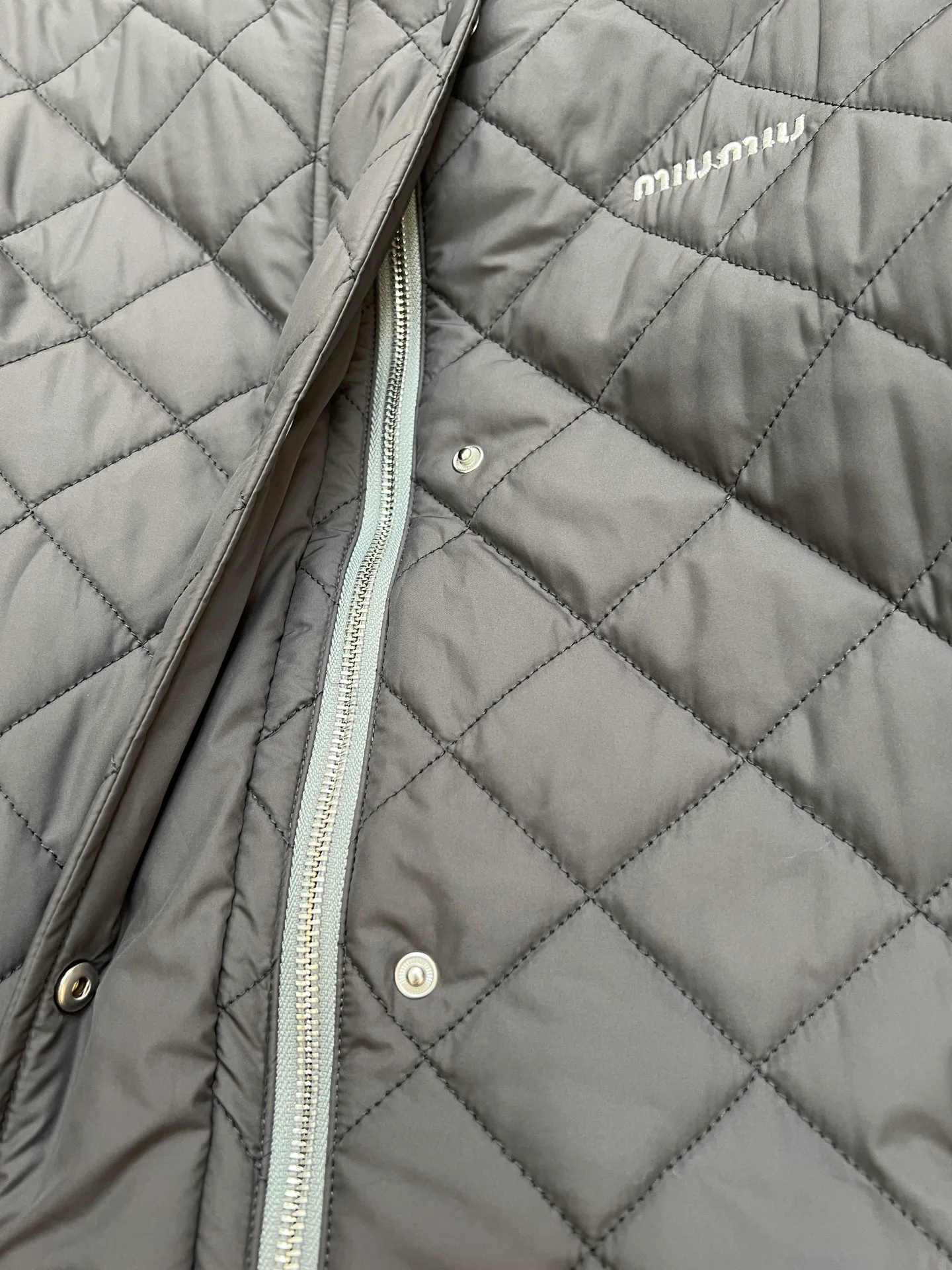 Women's Jackets And Down Jackets MIU MIU 18149755