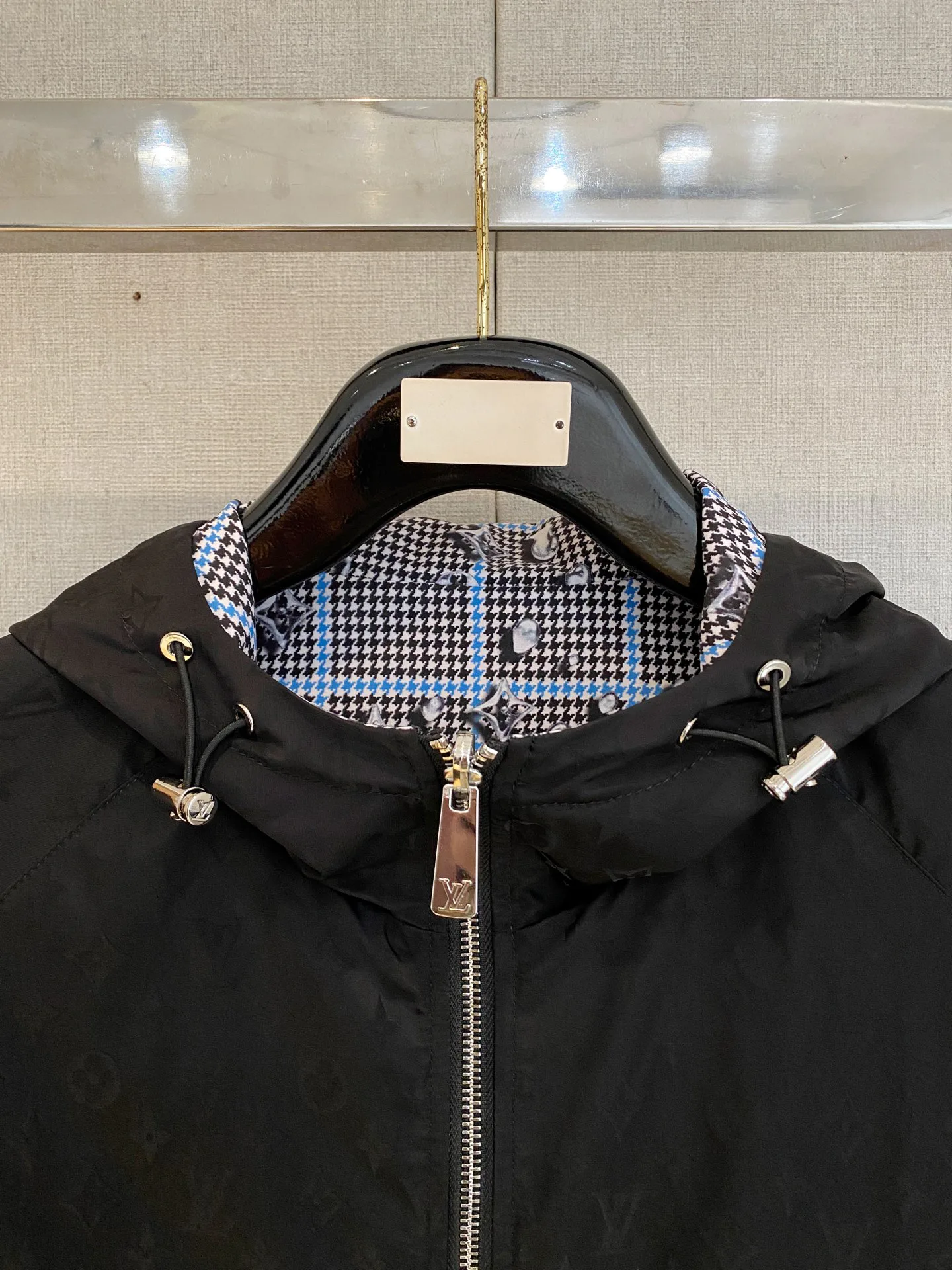 Men's Jackets And Down Jackets LOUIS VUITTON 18272989