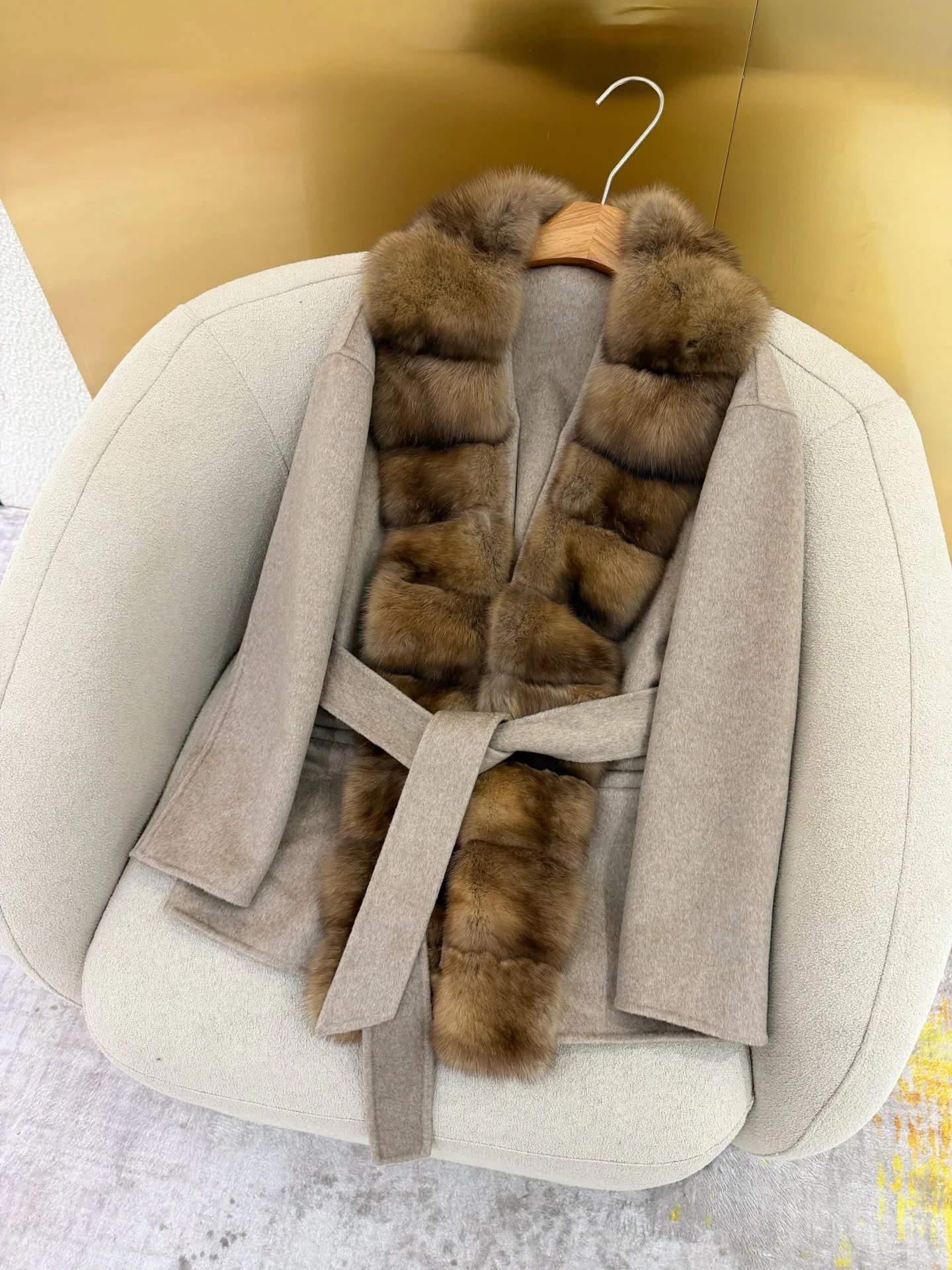 Women's Coats LORO PIANA 18503496