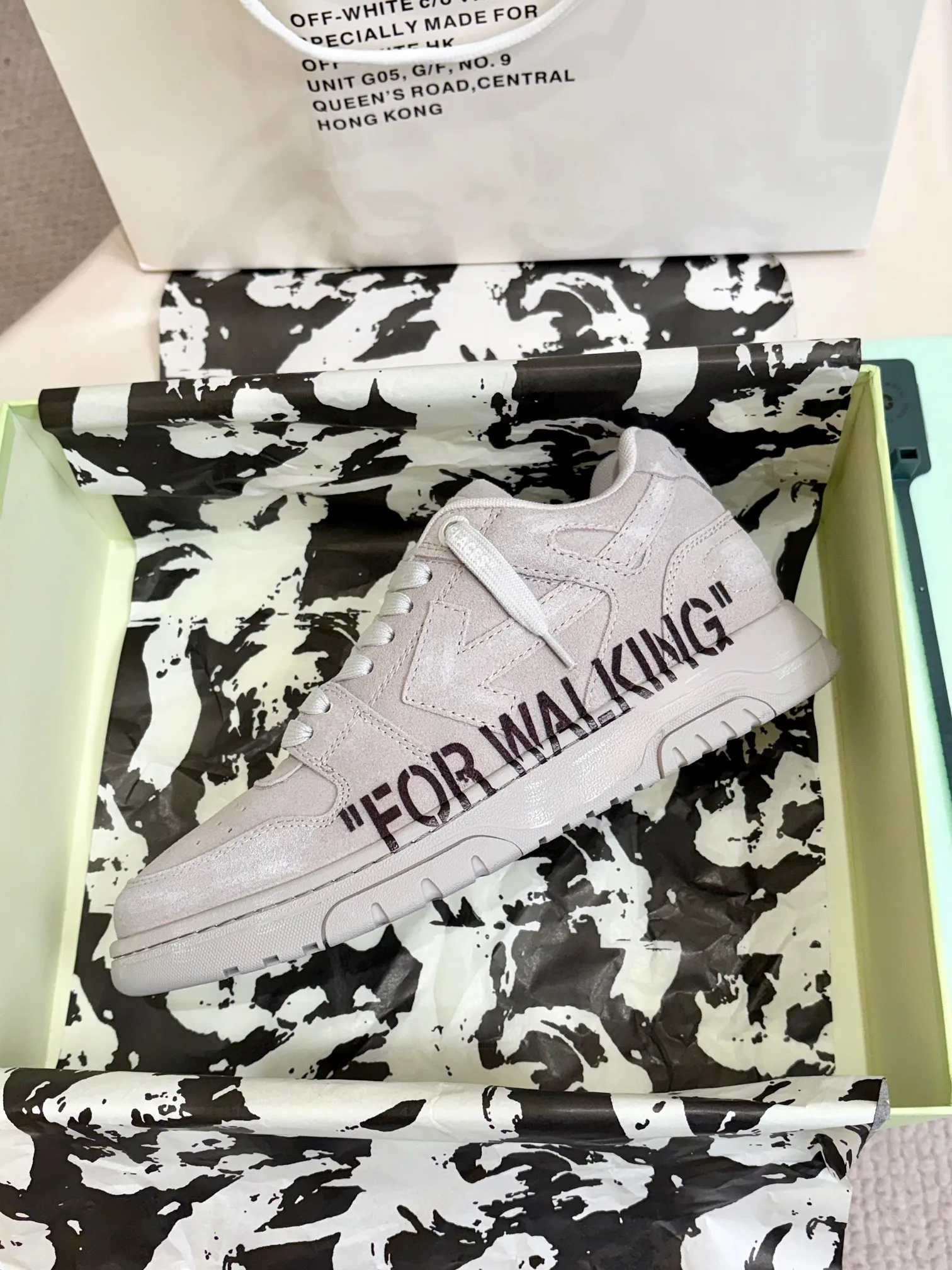 Women's Sneakers OFF-WHITE 18437417