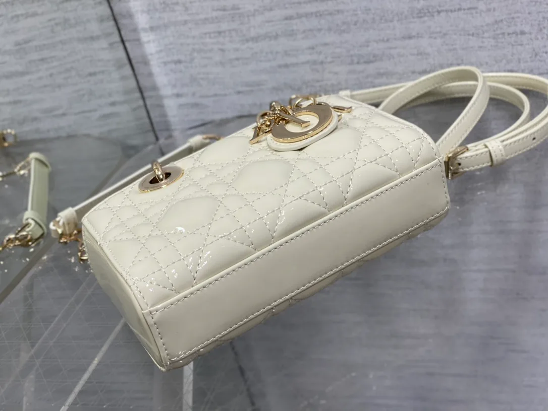 Women's Classic Handbags CHRISTIAN DIOR 17770441