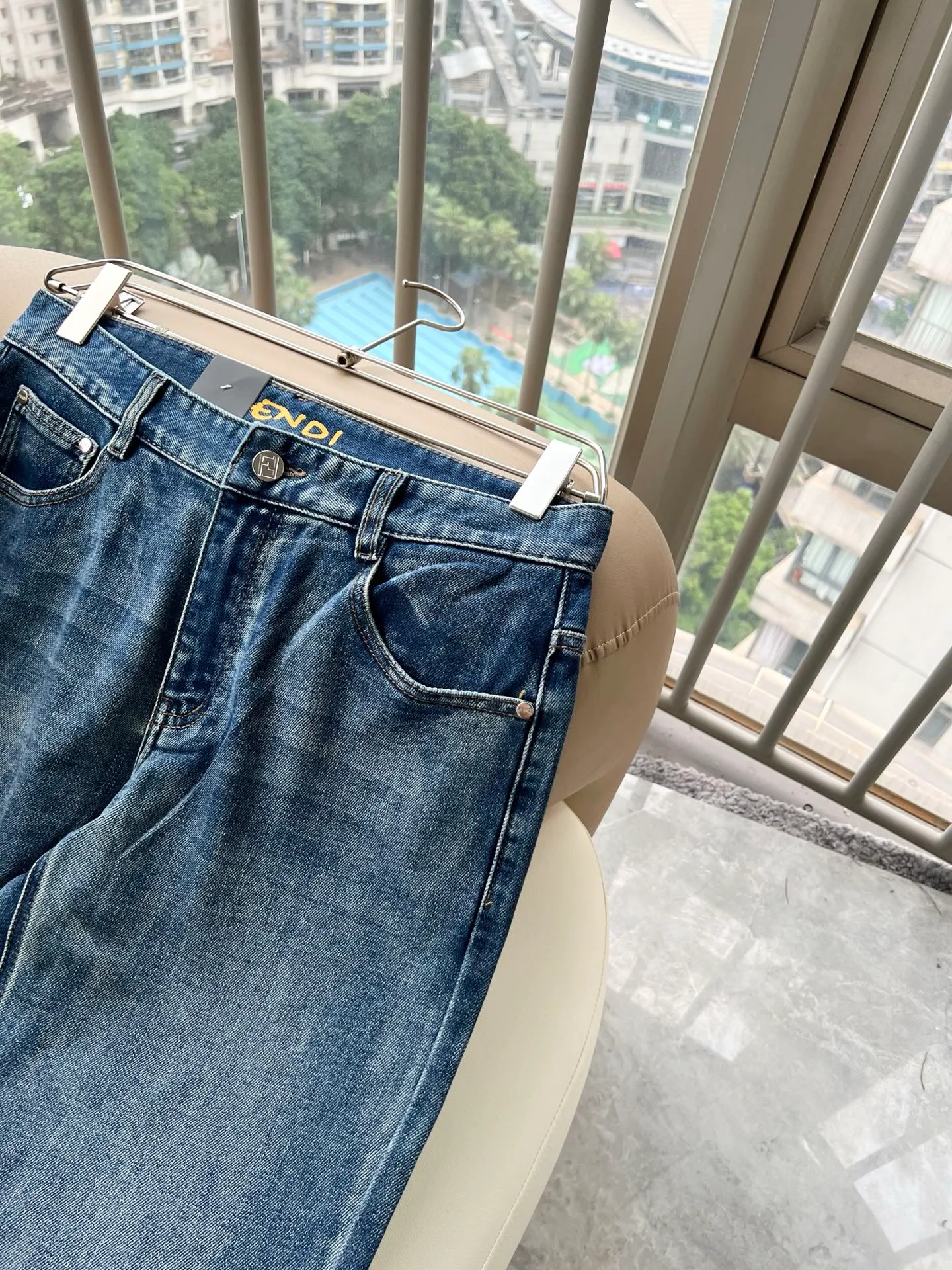 Men's Jeans FENDI 18343357