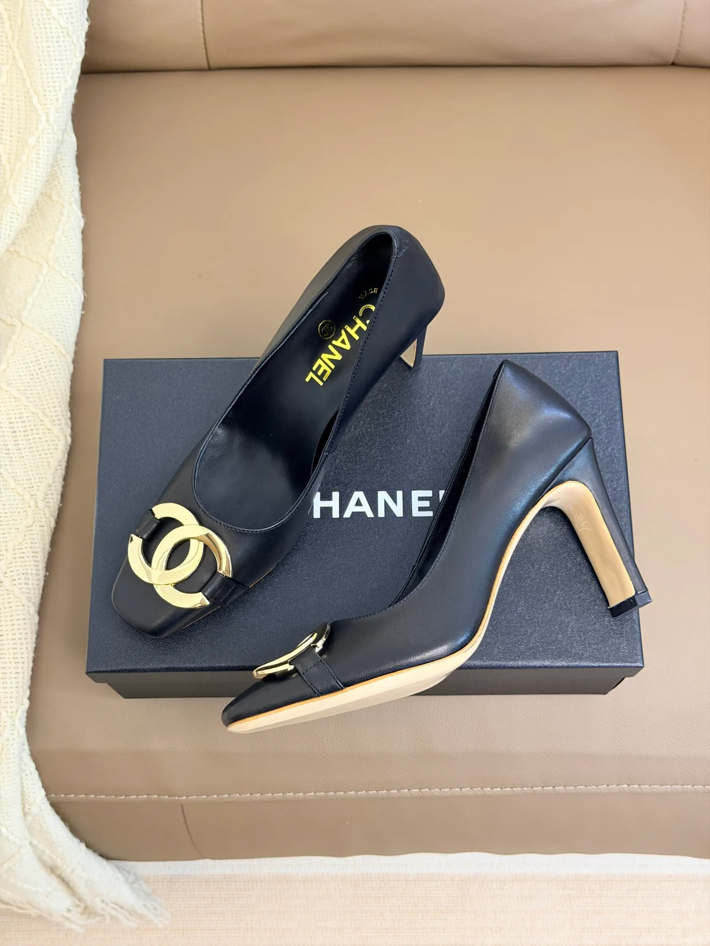 Women's Heels CHANEL 17510600