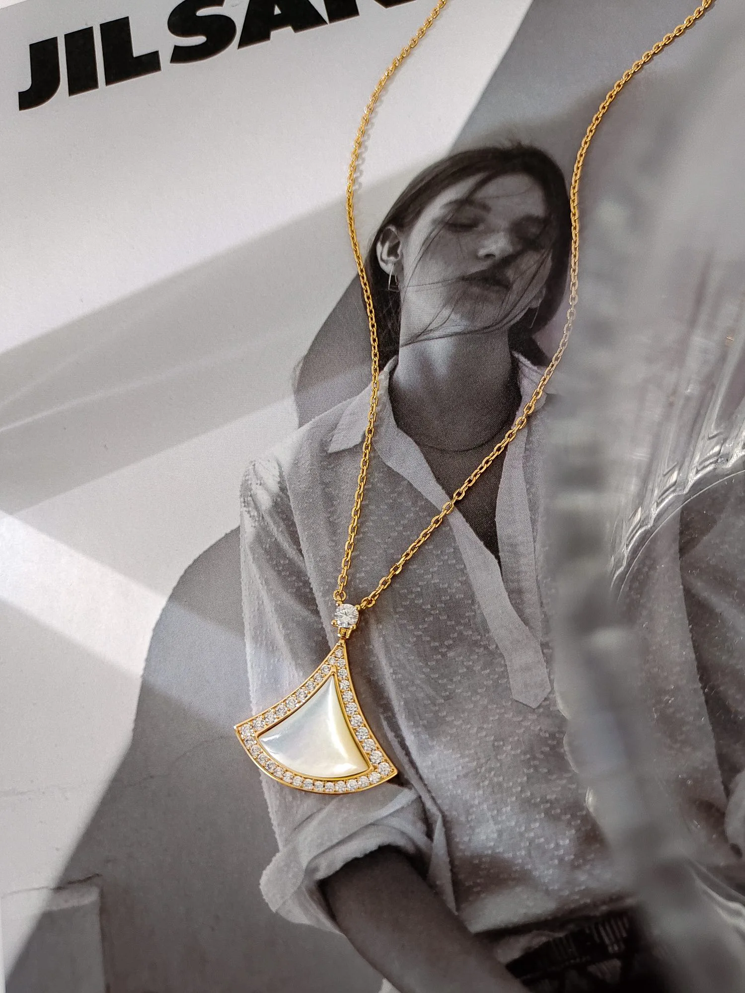 Jewelry BVLGARI 18306315