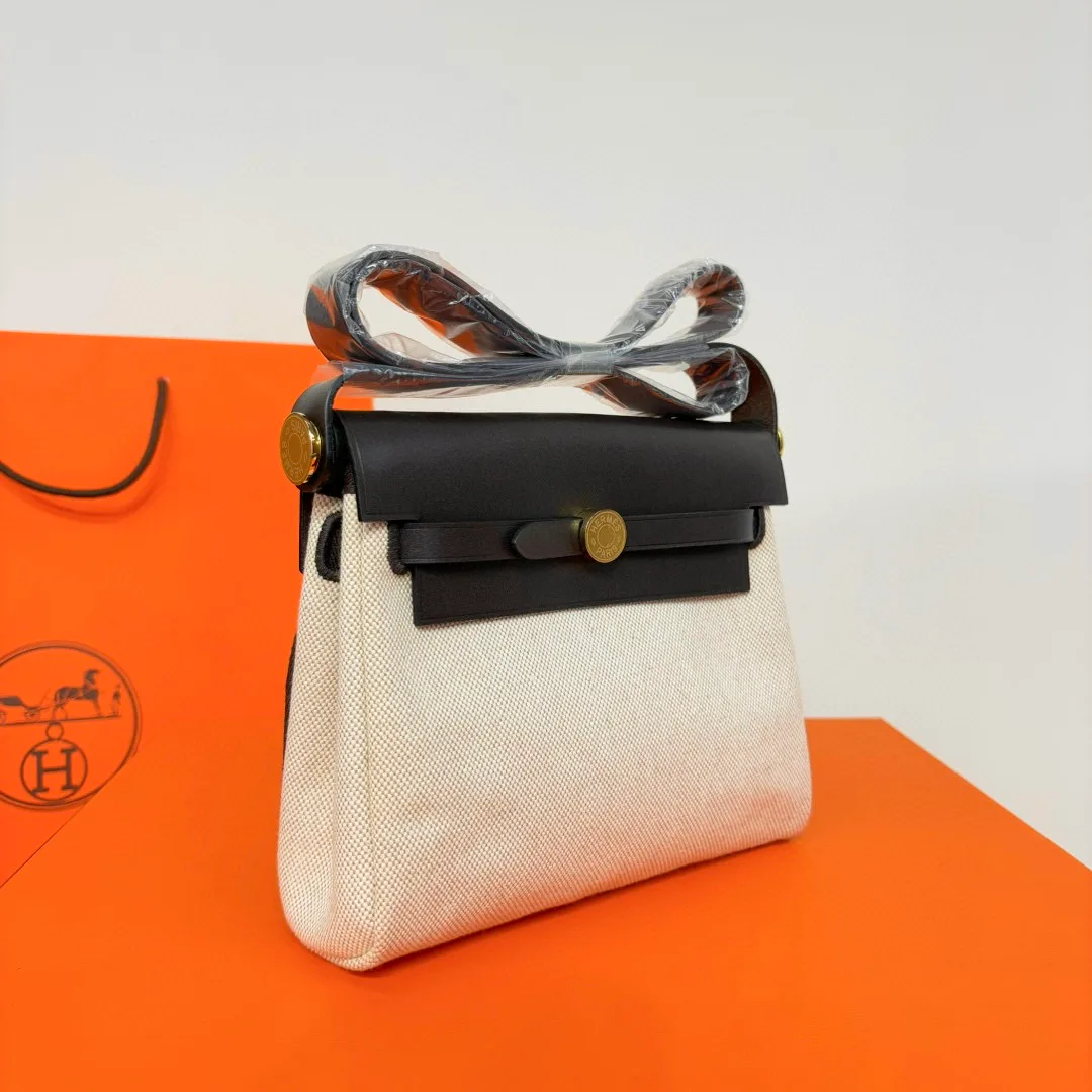 Women's Classic Handbags HERMES 18394433