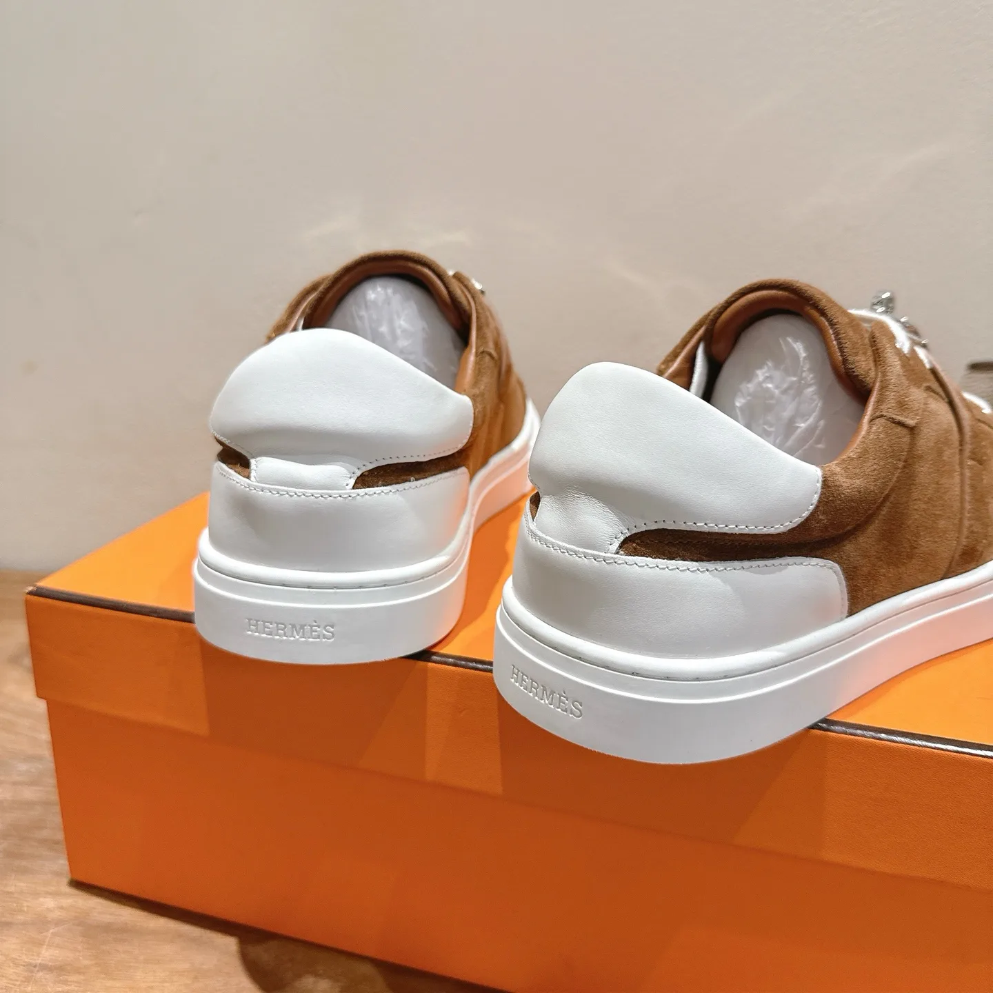 Women's Sneakers HERMES 17414433