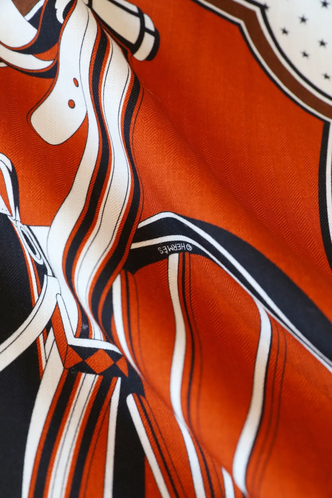 Silk Scarves HERMES 18419173