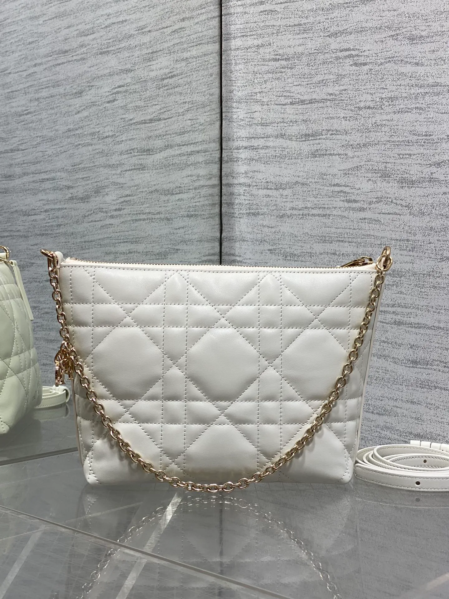 Women's Classic Handbags CHRISTIAN DIOR 17629527