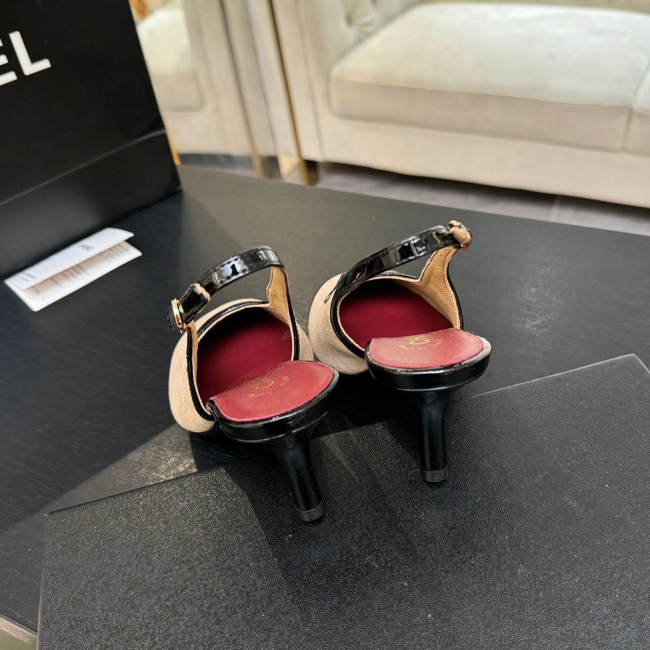 Women's Open-Toe Sandals CHANEL 17911039