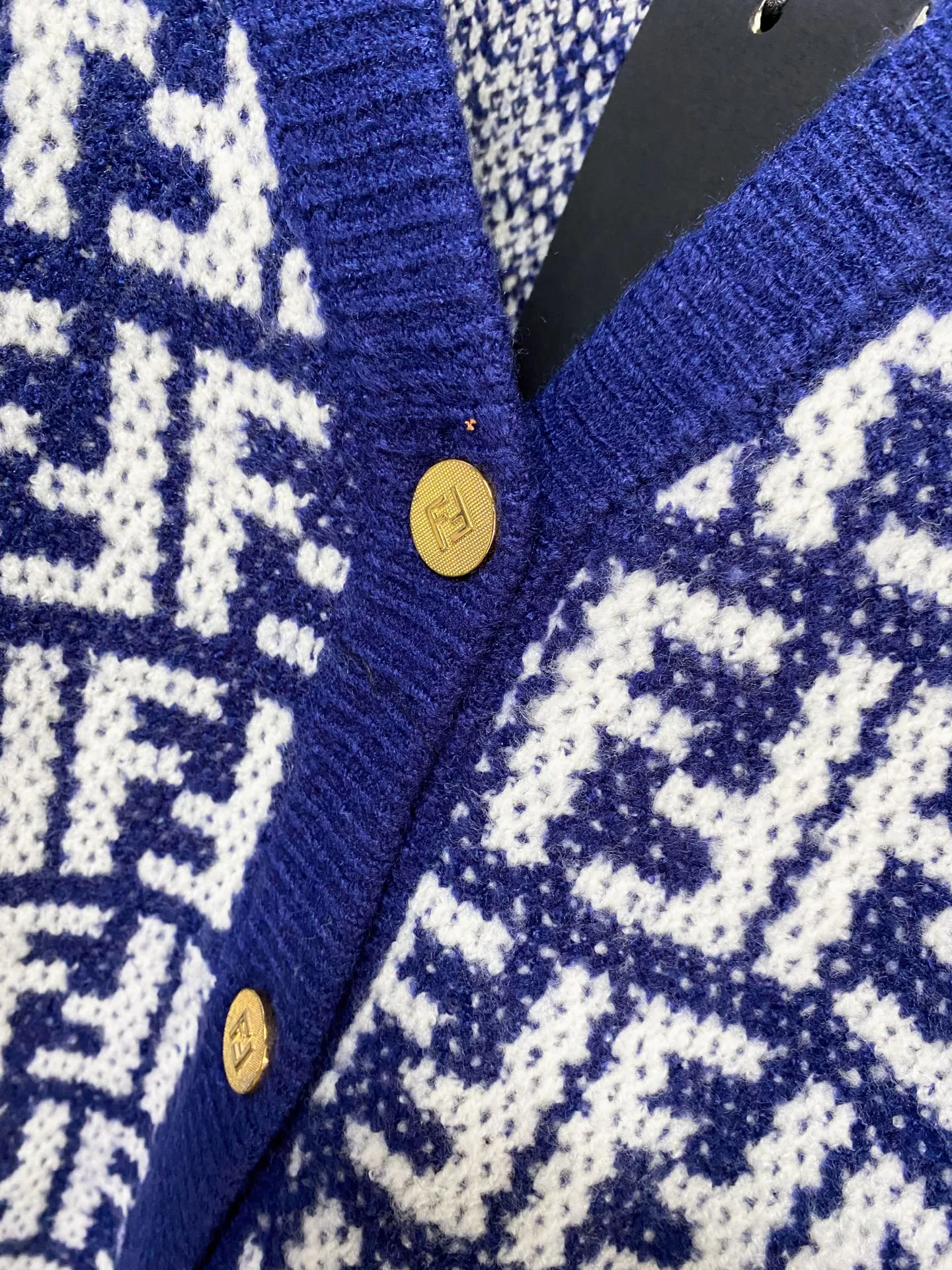 Women's Jumpers And Sweaters FENDI 18150714