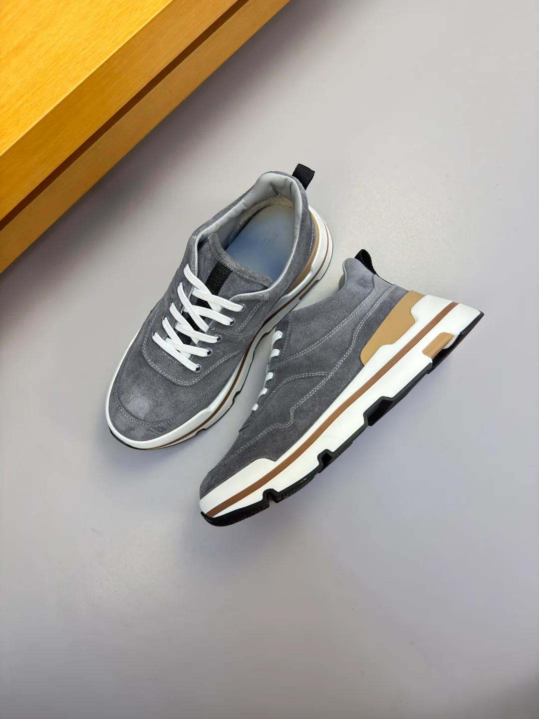 Men's Sneakers HERMES 18142441