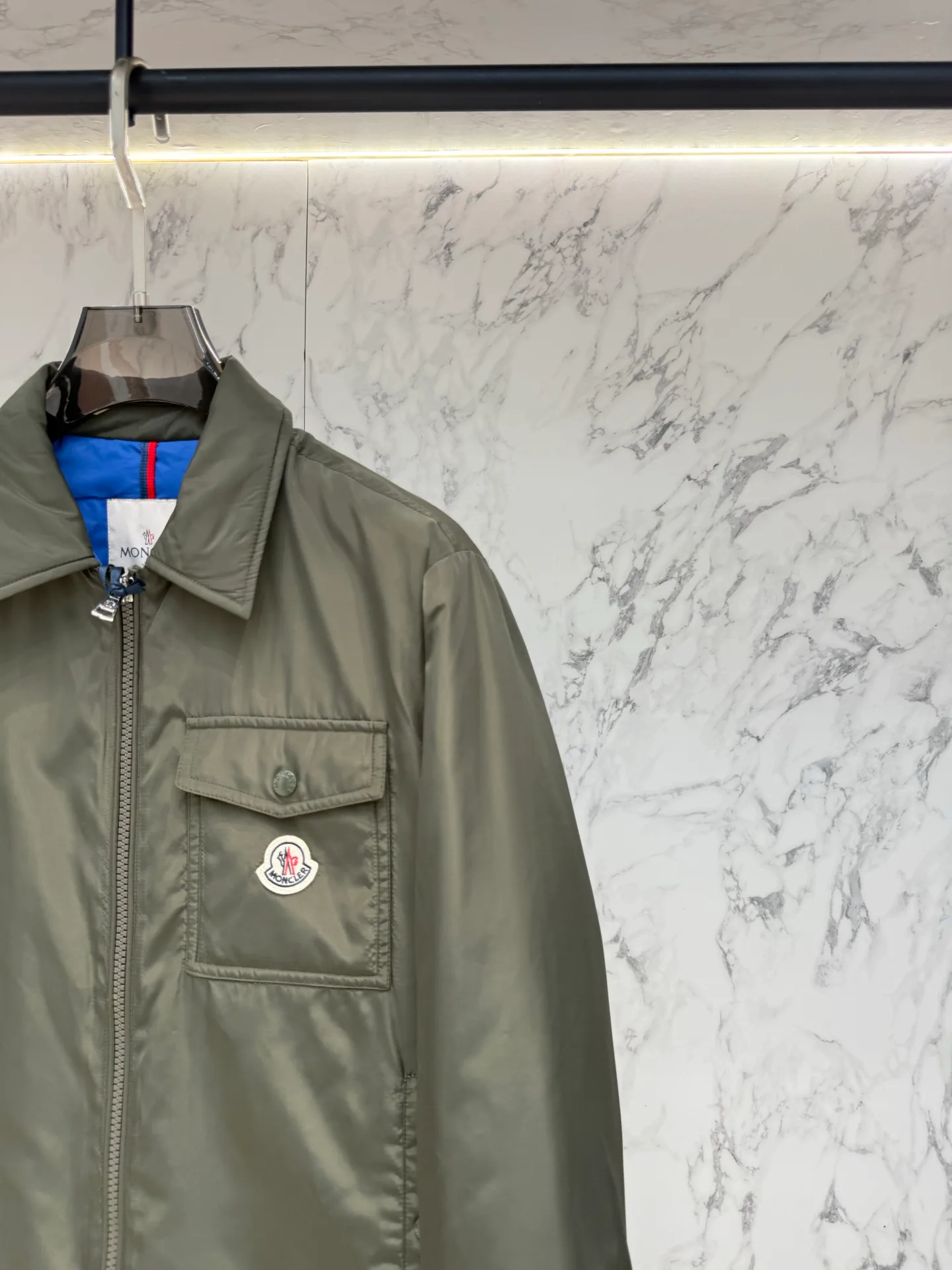 Men's Jackets And Down Jackets MONCLER 18236959
