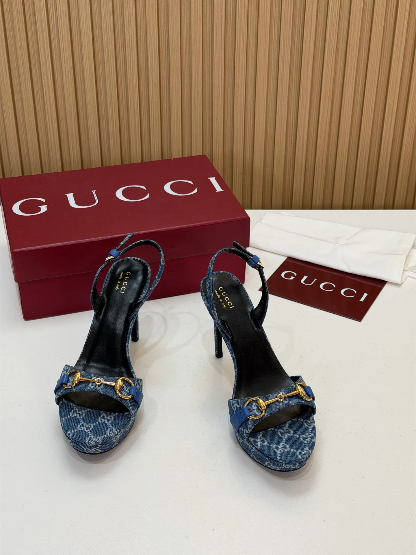 Women's Open-Toe Sandals GUCCI 18396266