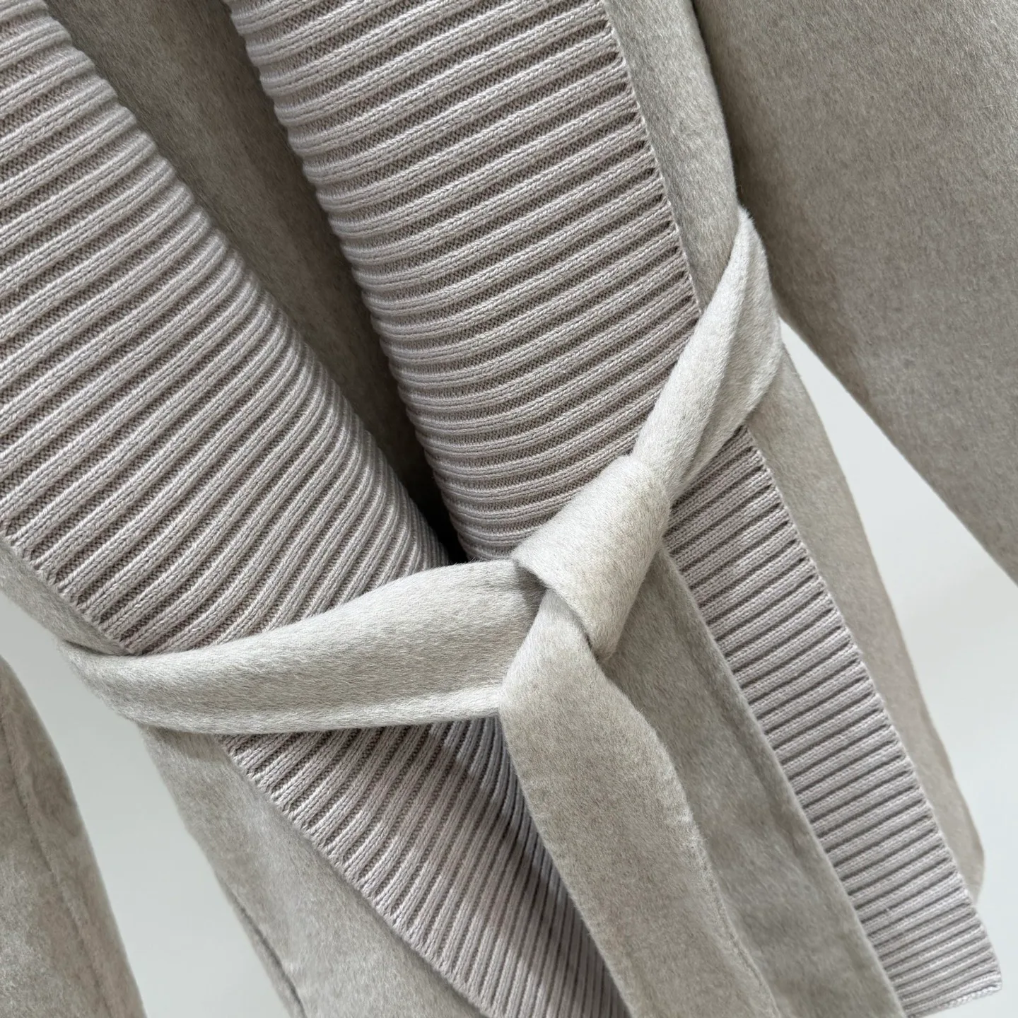 Women's Coats LORO PIANA 17830188