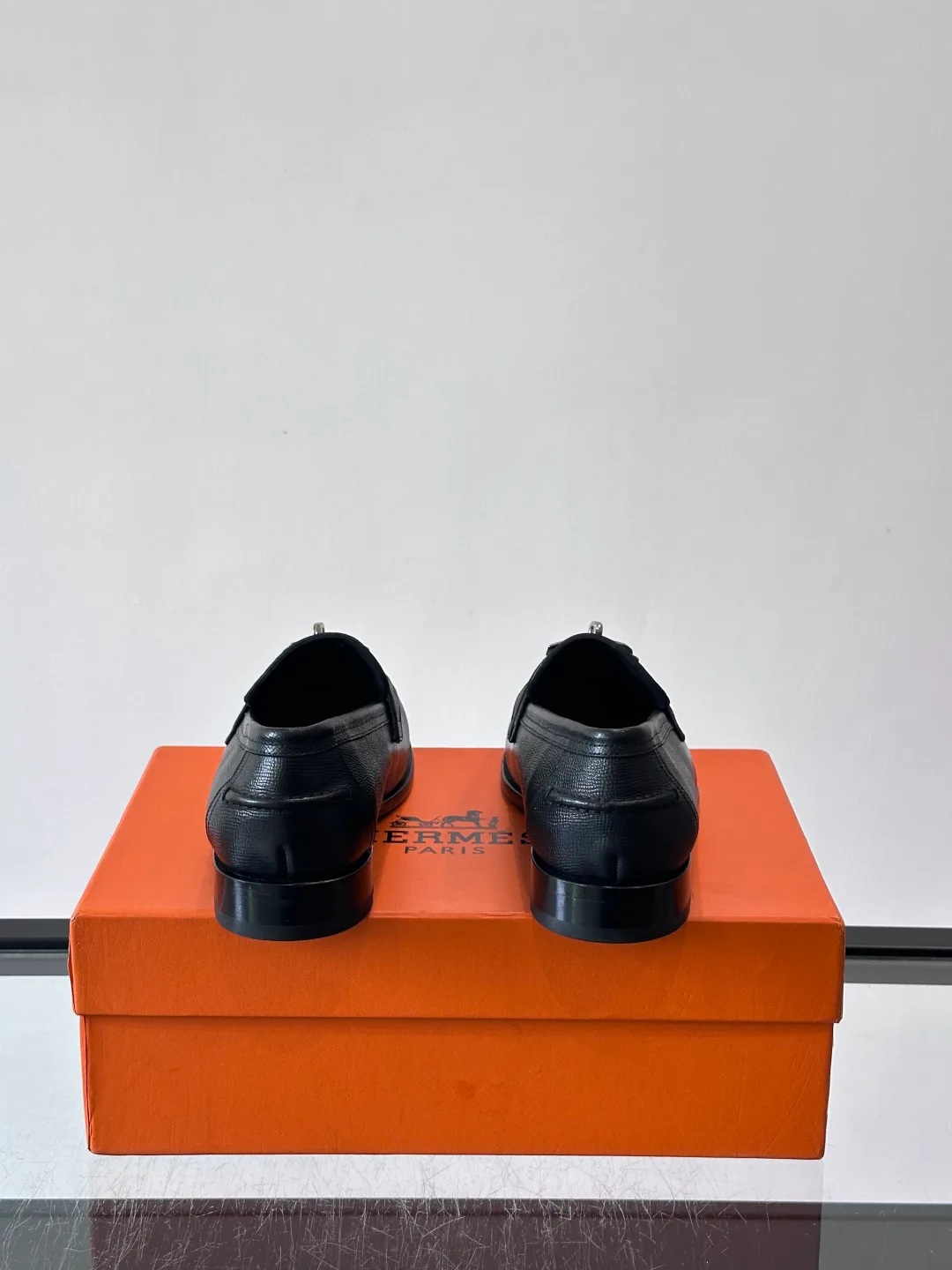 Men's Loafers And Dress Shoes HERMES 18055042