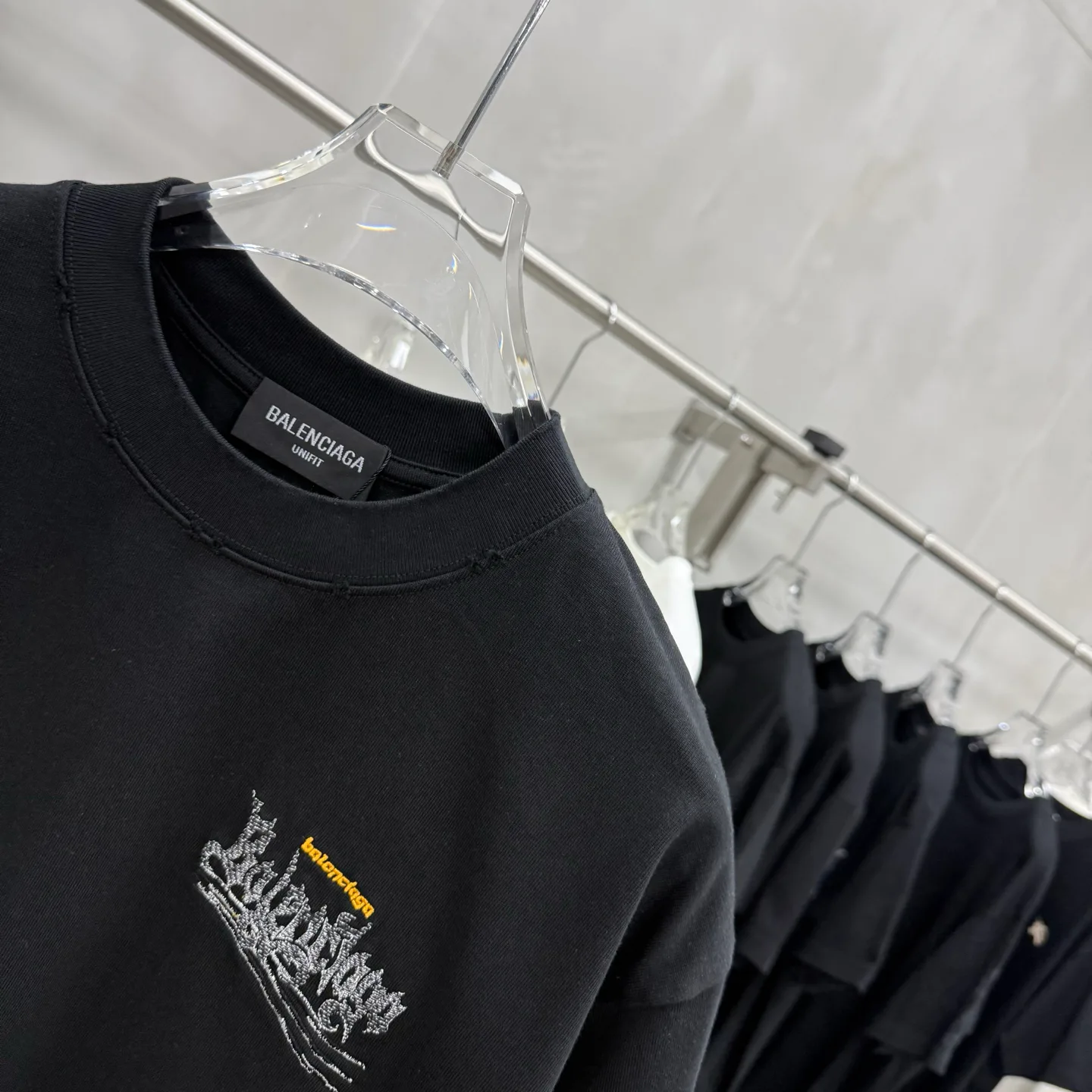 Men's T-Shirts BALENCIAGA 18368650