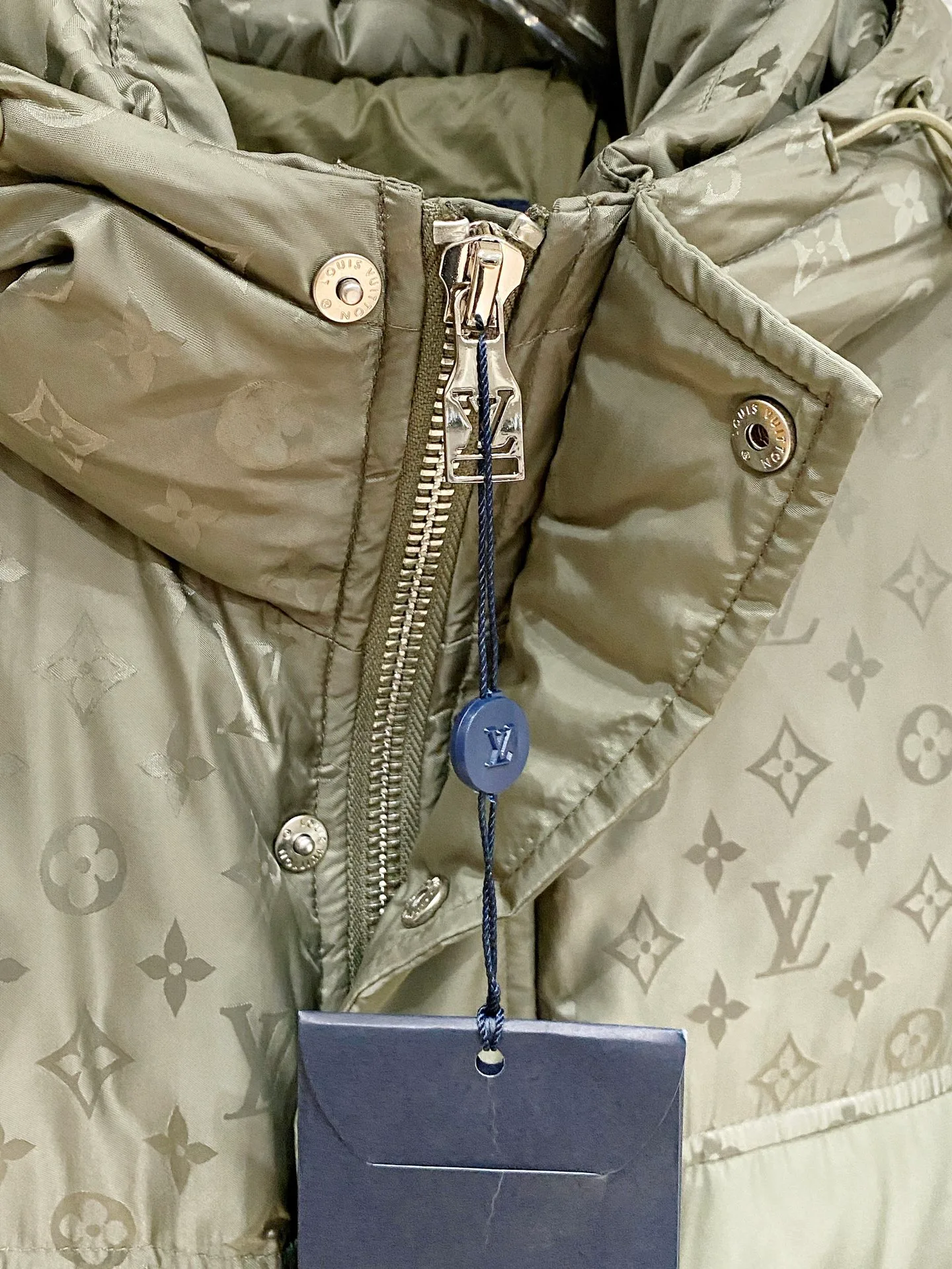 Men's Jackets And Down Jackets LOUIS VUITTON 18007587