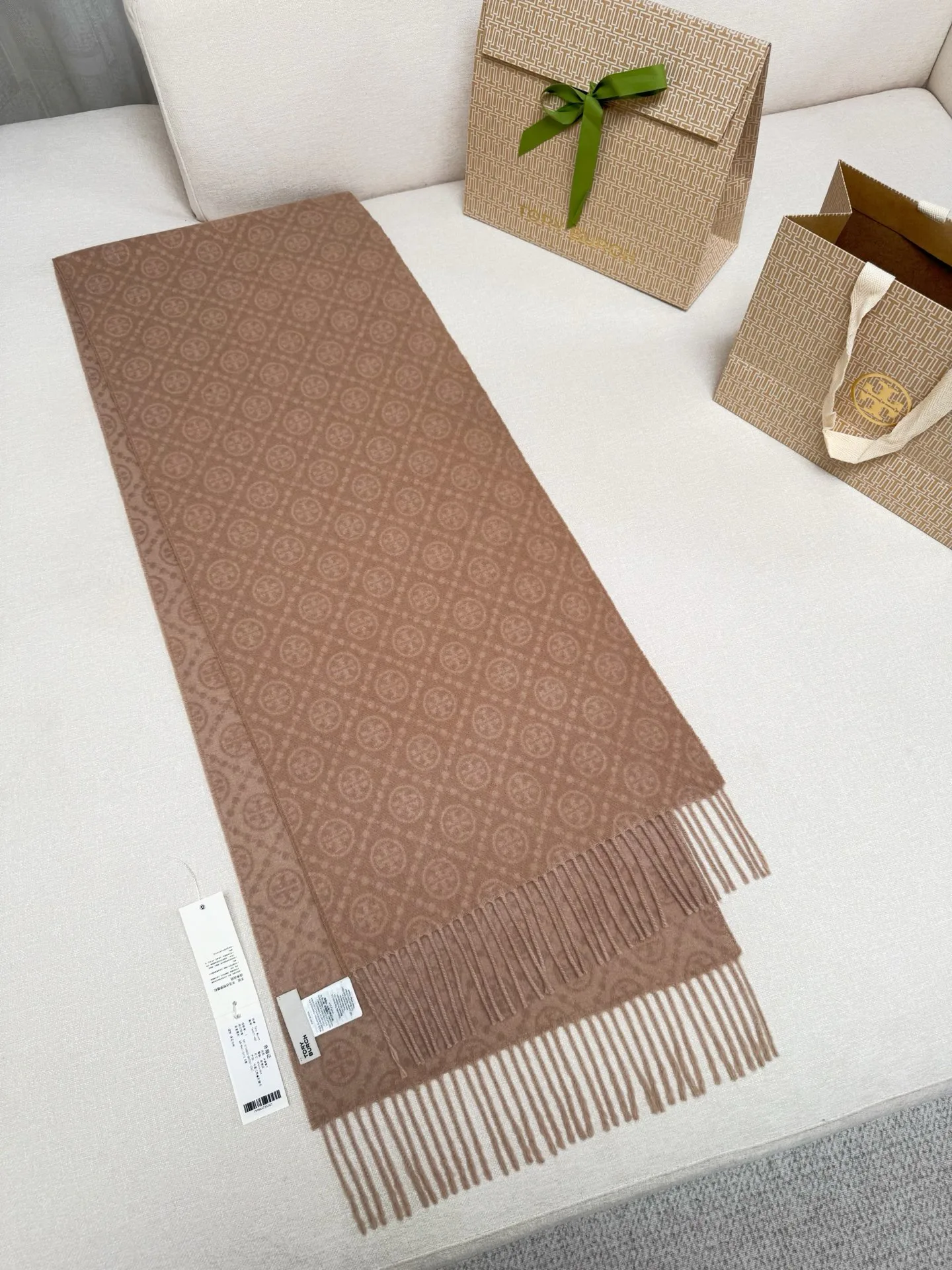 Scarves TORY BURCH 17992000