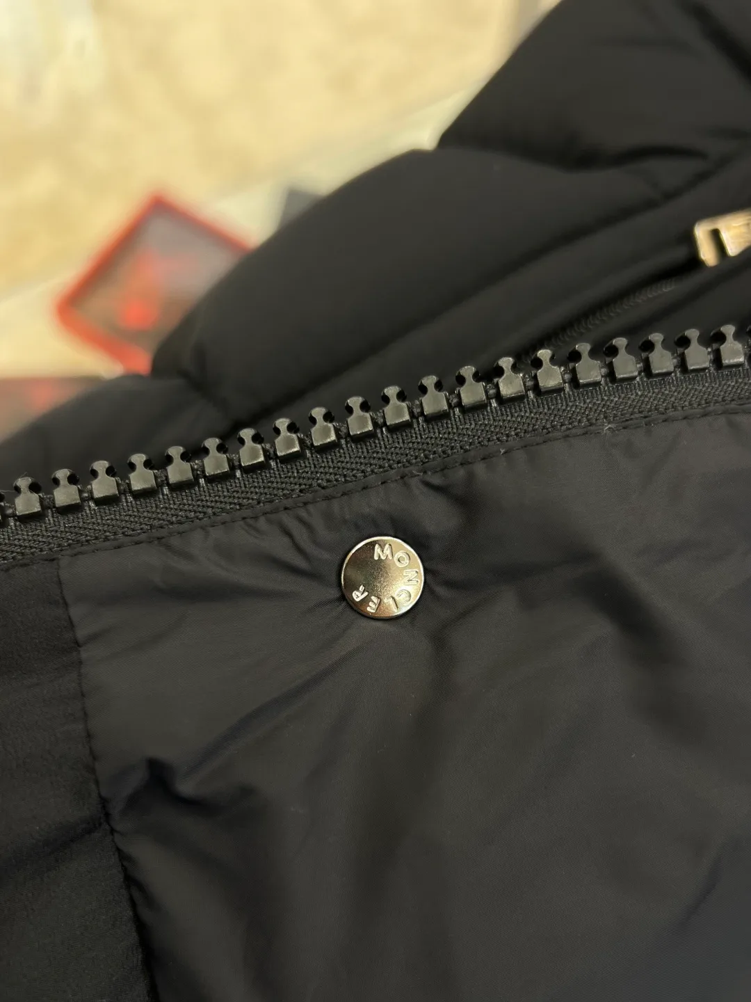 Men's Vests MONCLER 18260931