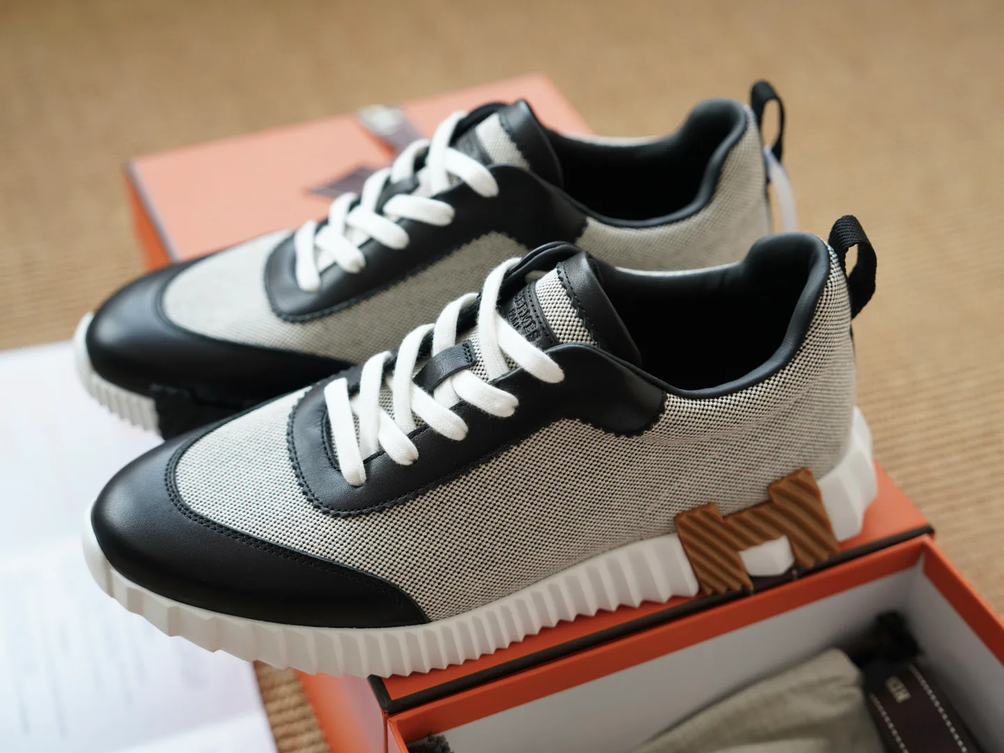 Men's Sneakers HERMES 18290686