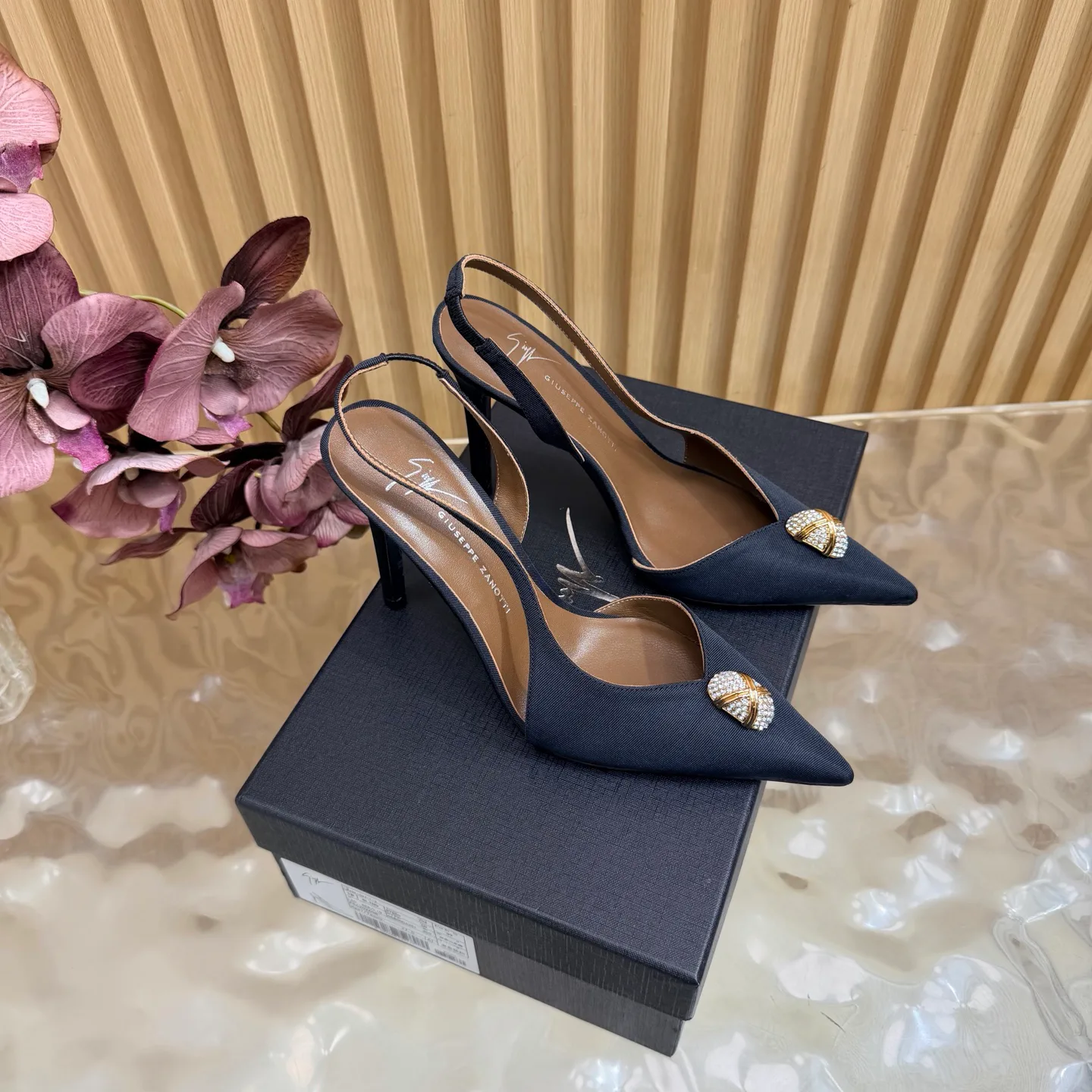 Туфли Женские Giuseppe Zanotti 18645808
