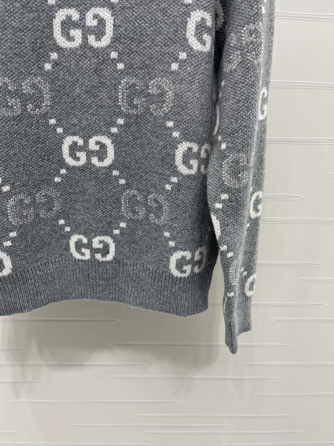 Women's Jumpers And Sweaters GUCCI 17681867