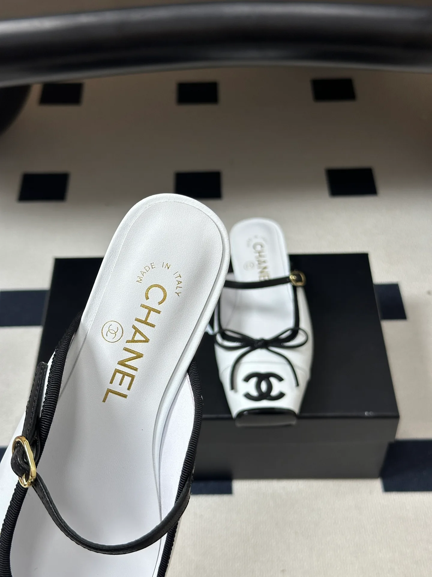 Women's Mules And Clogs CHANEL 17338406