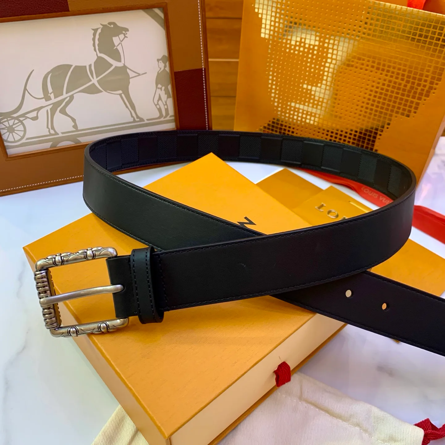 Belts LOUIS VUITTON 17638913