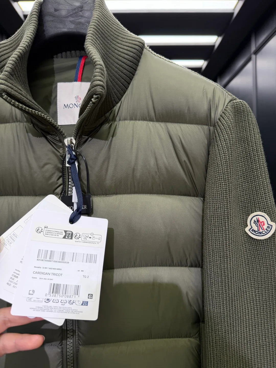 Men's Jackets And Down Jackets MONCLER 18416839