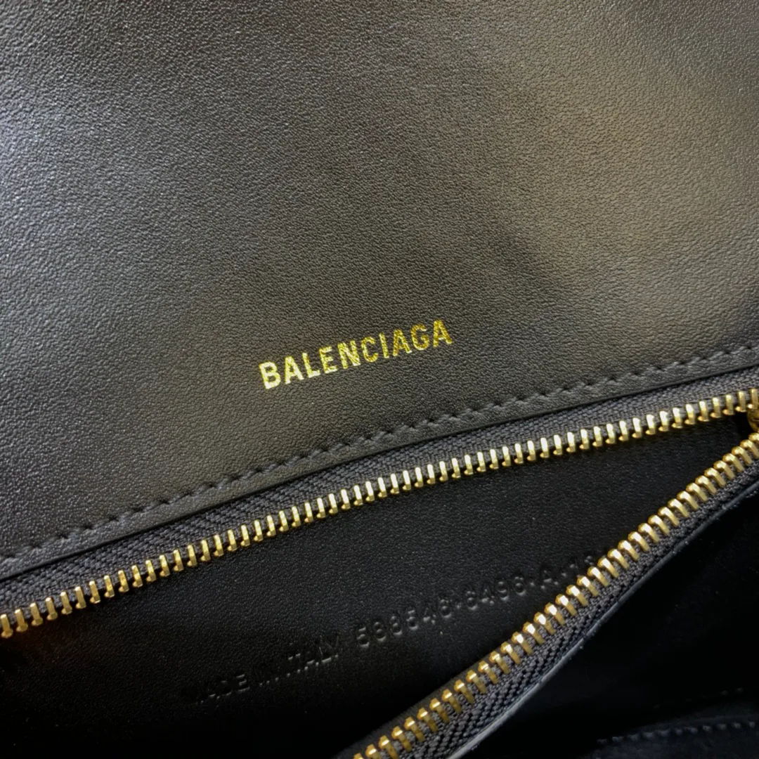 Women's Classic Handbags BALENCIAGA 18457344