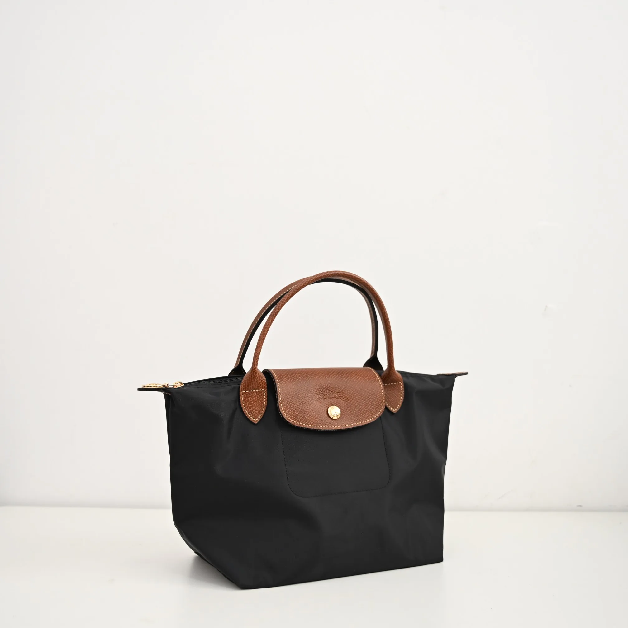 Women's Classic Handbags LONGCHAMP 17449024