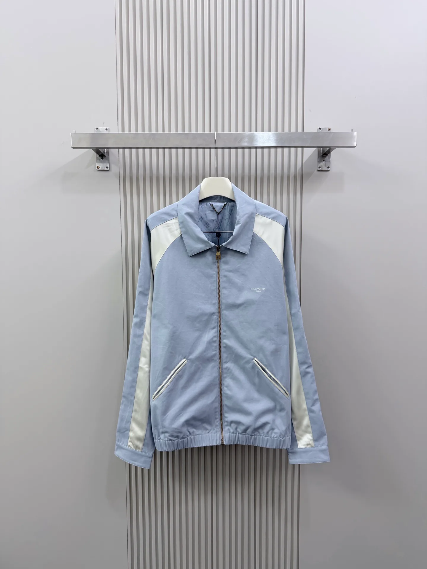 Men's Jackets And Down Jackets LOUIS VUITTON 18073932