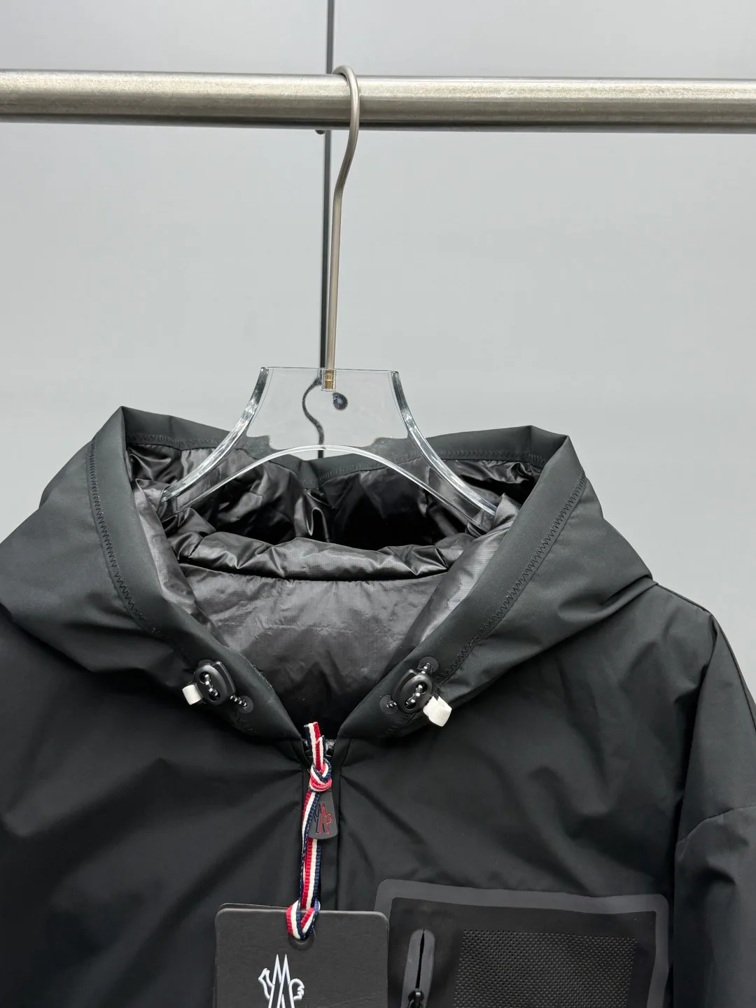 Men's Jackets And Down Jackets MONCLER 18017140
