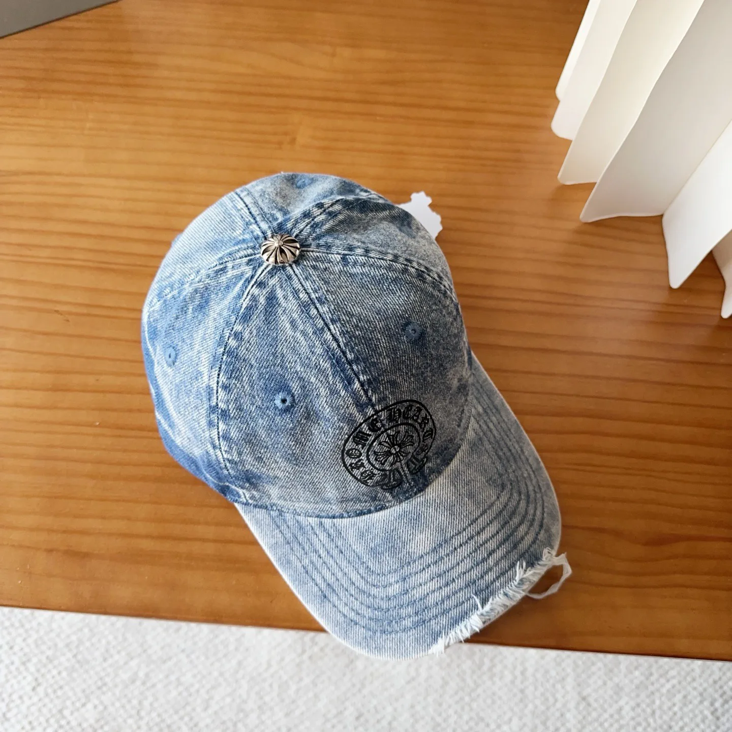 Hats CHROME HEARTS 17467548