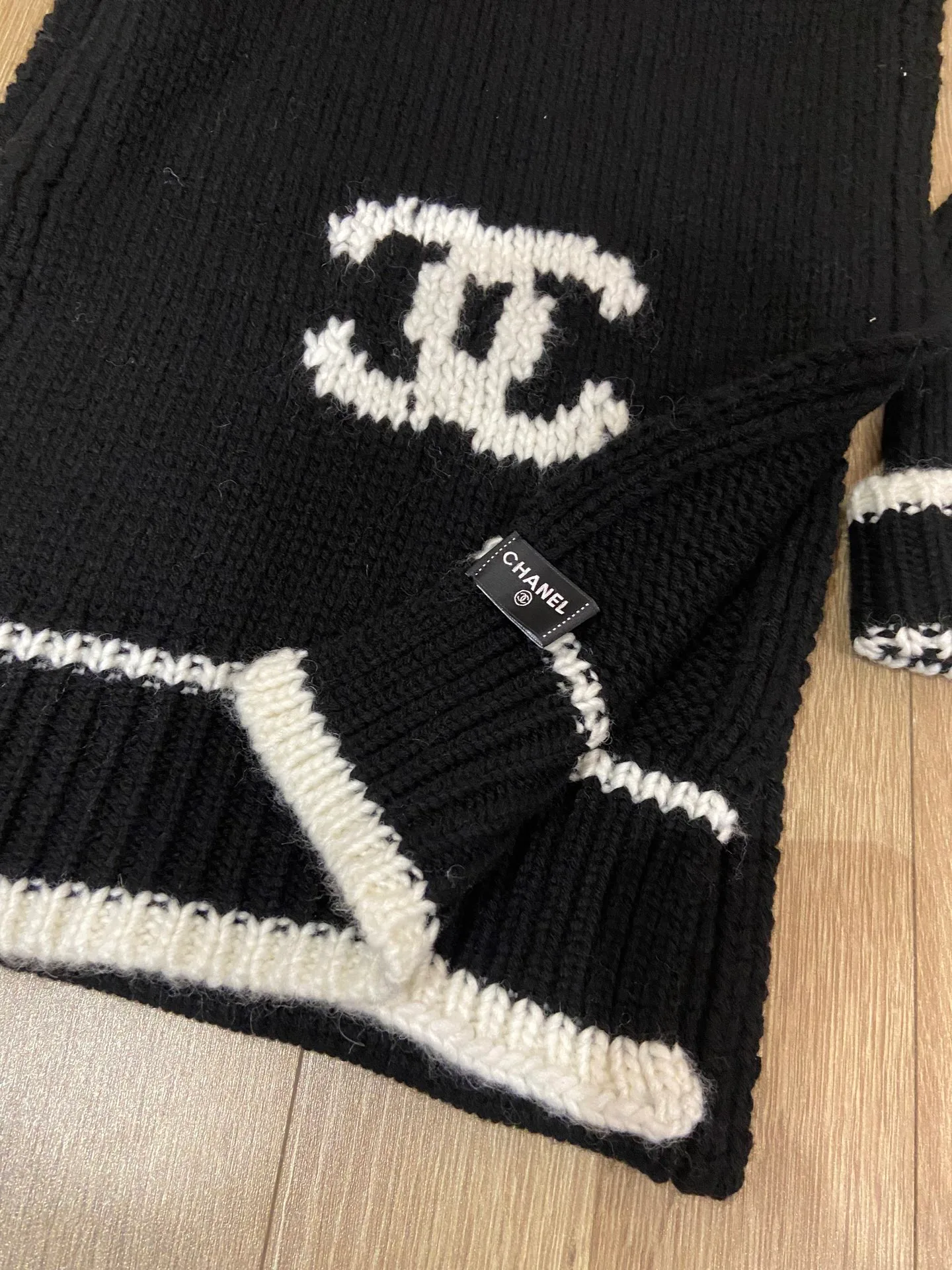 Scarves CHANEL 18088244