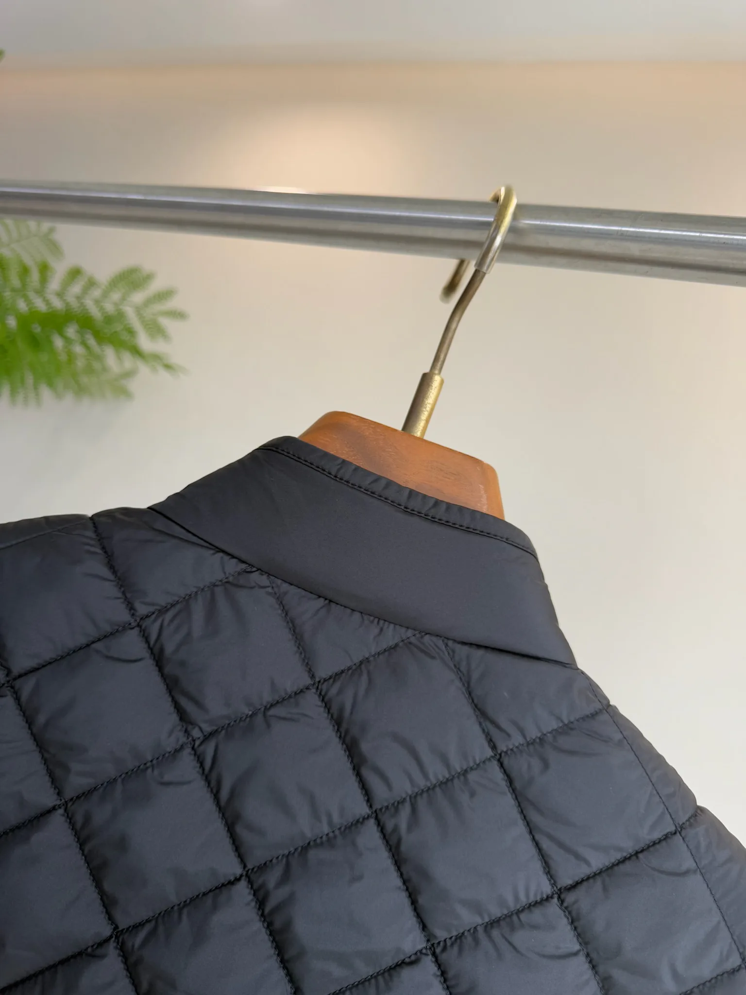 Men's Vests MONCLER 18355822