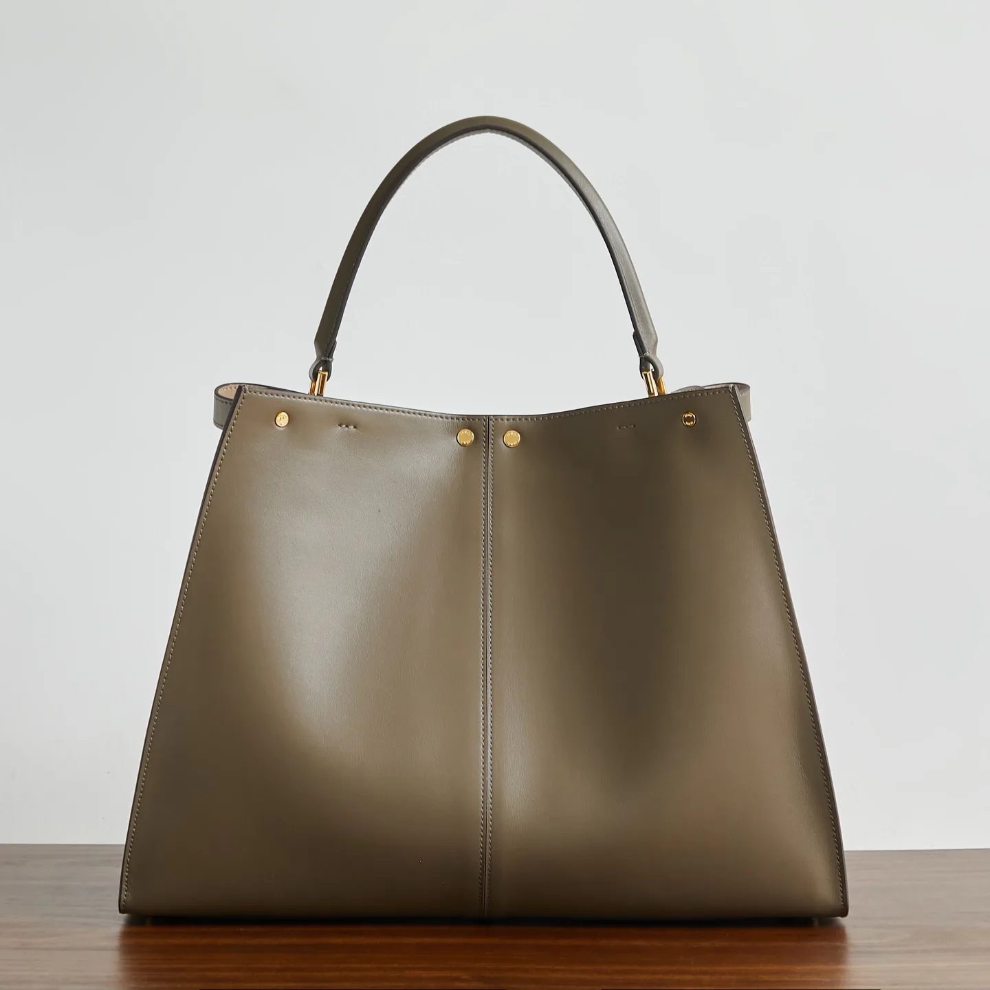 Women's Classic Handbags FENDI 17941557